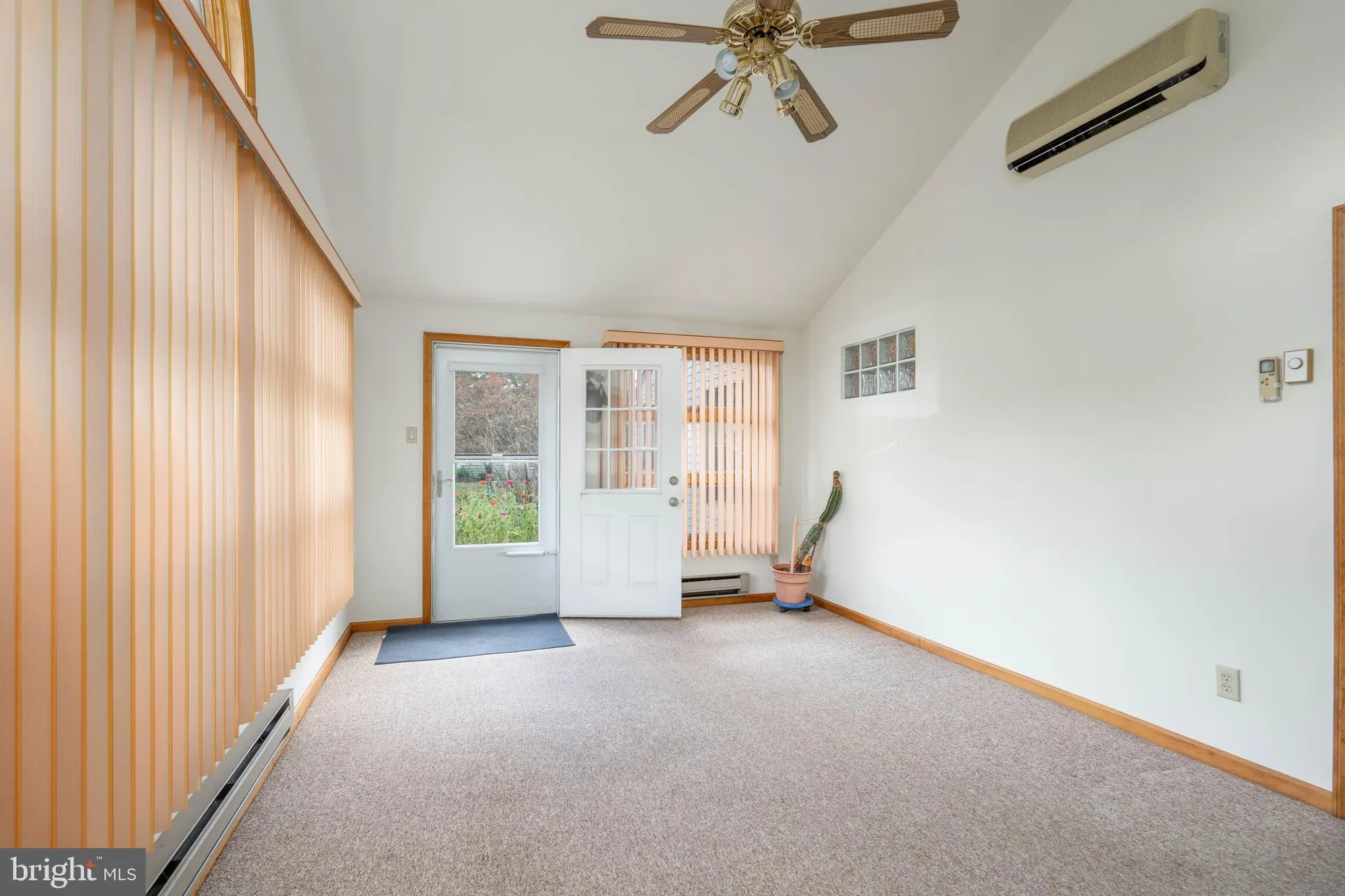 Property Slideshow image 22 of 23 | 985 westminster dr, Southampton, NJ, 08088