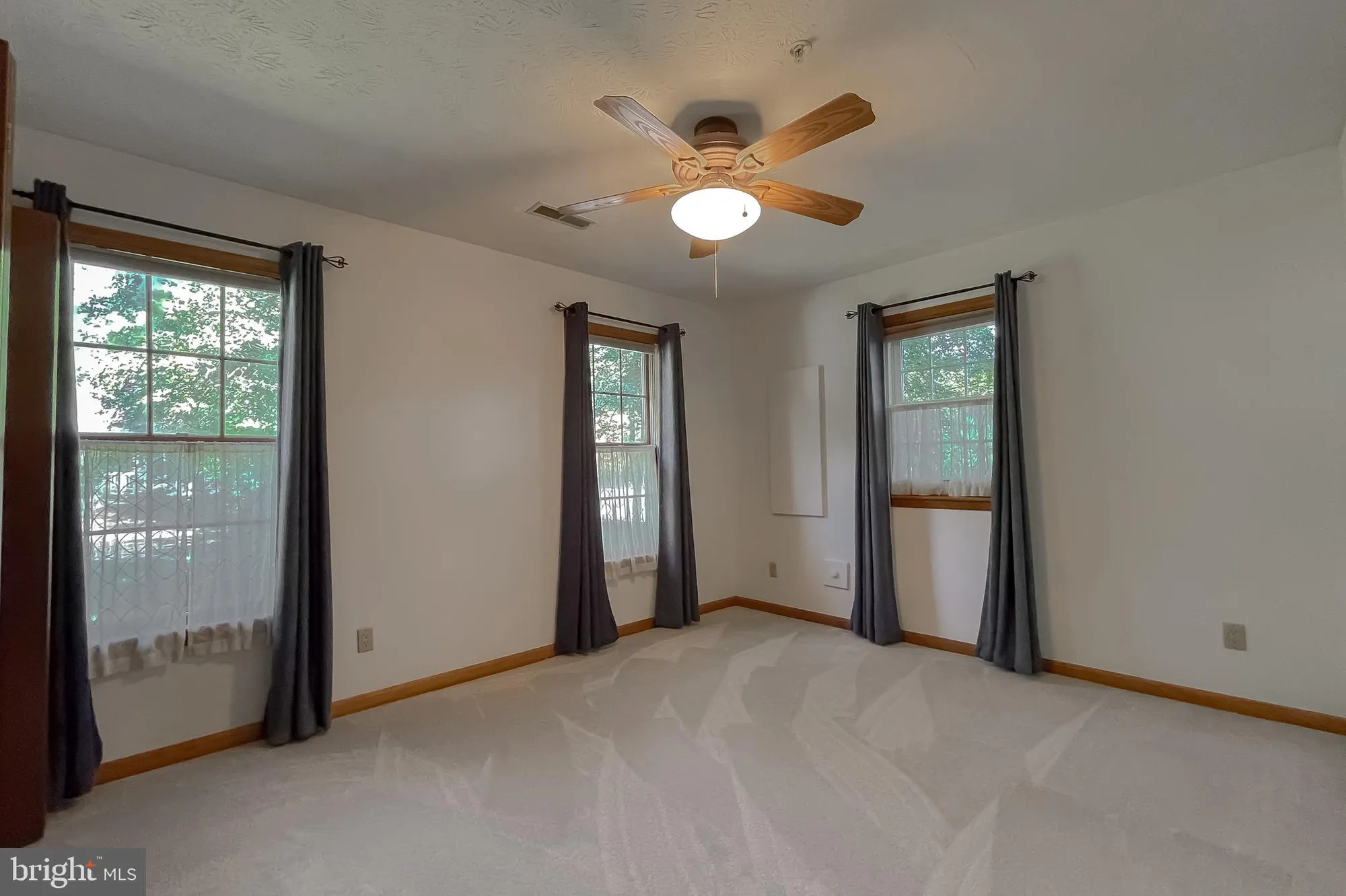 Property Slideshow image 34 of 42 | 44059 fieldstone way, California, MD, 20619