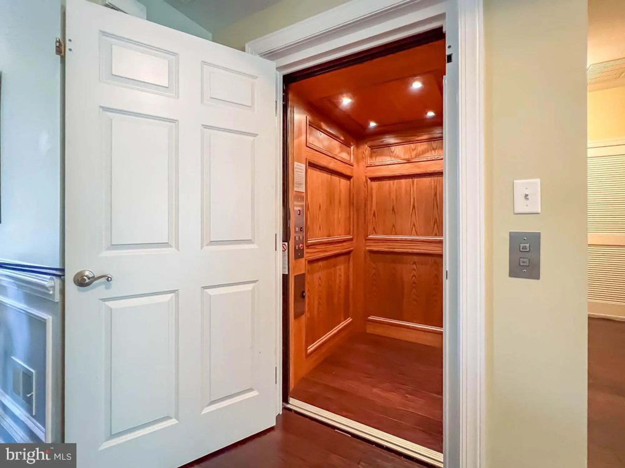 Property Slideshow image 26 of 83 | 35 elfreths ct, Newtown, PA, 18940