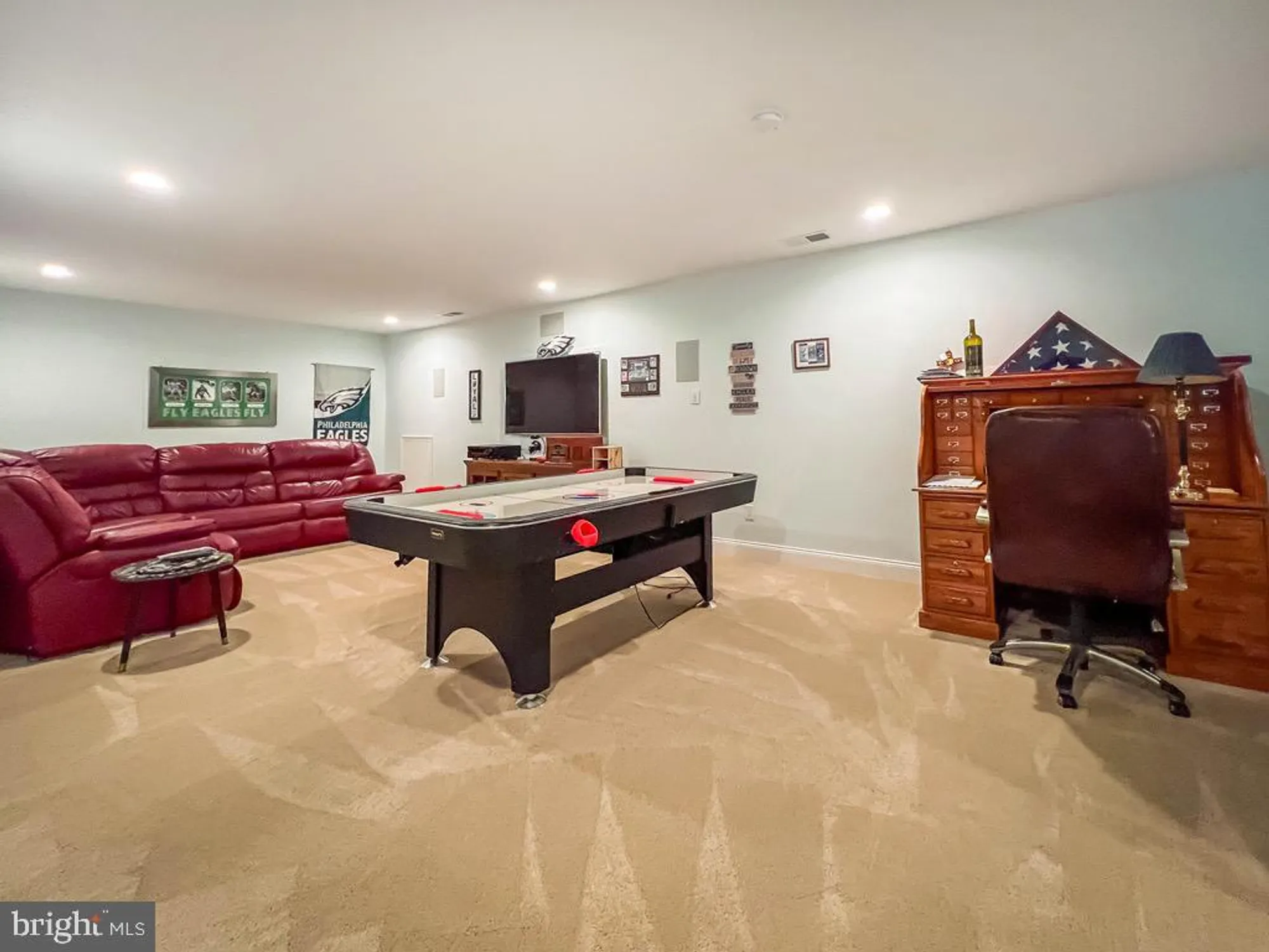 Property Slideshow image 43 of 83 | 35 elfreths ct, Newtown, PA, 18940