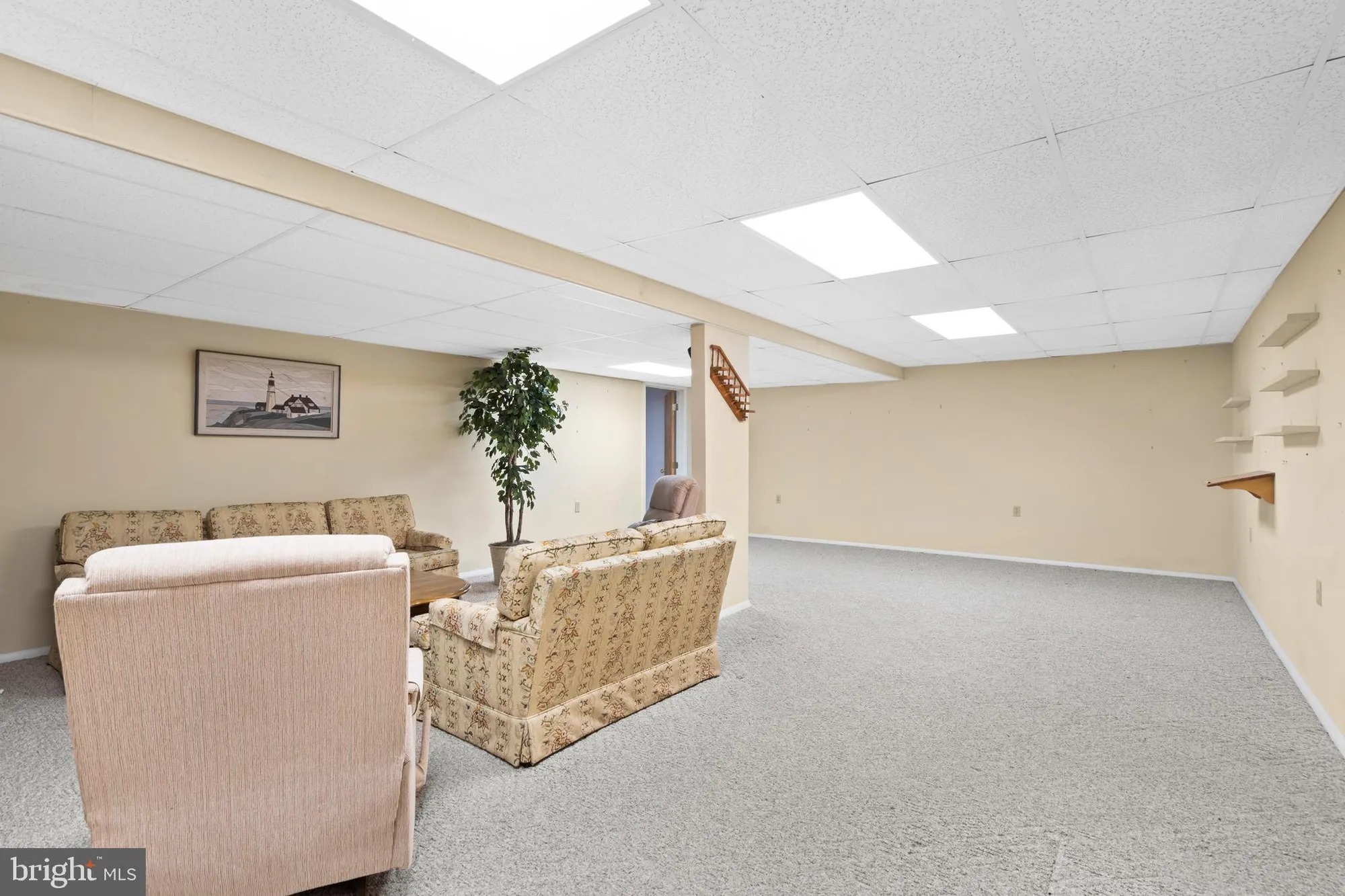 Property Slideshow image 32 of 37 | 24 tupelo ln, Langhorne, PA, 19047