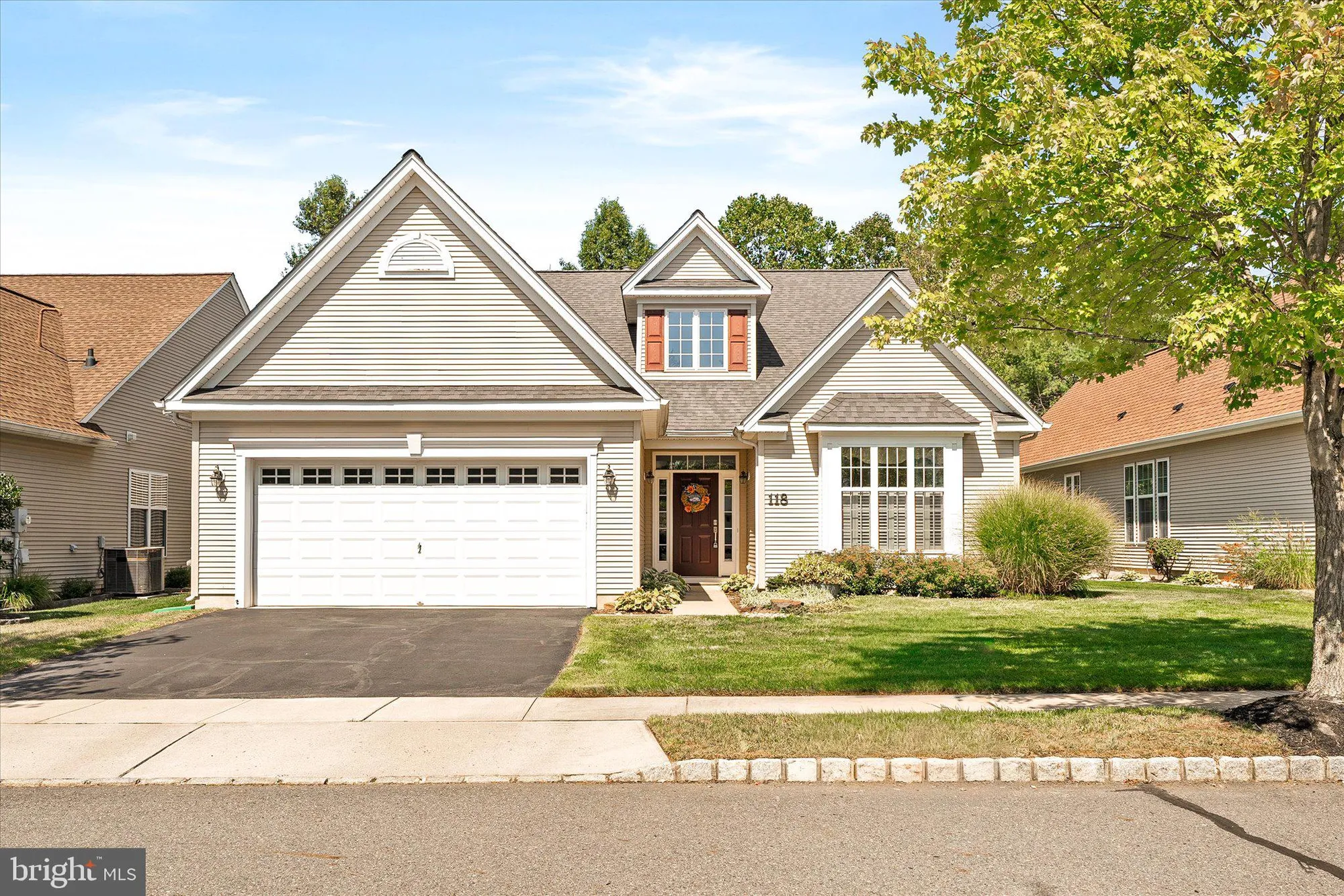 Property Slideshow image 1 of 47 | 118 monte carlo dr, Hamilton, NJ, 08691