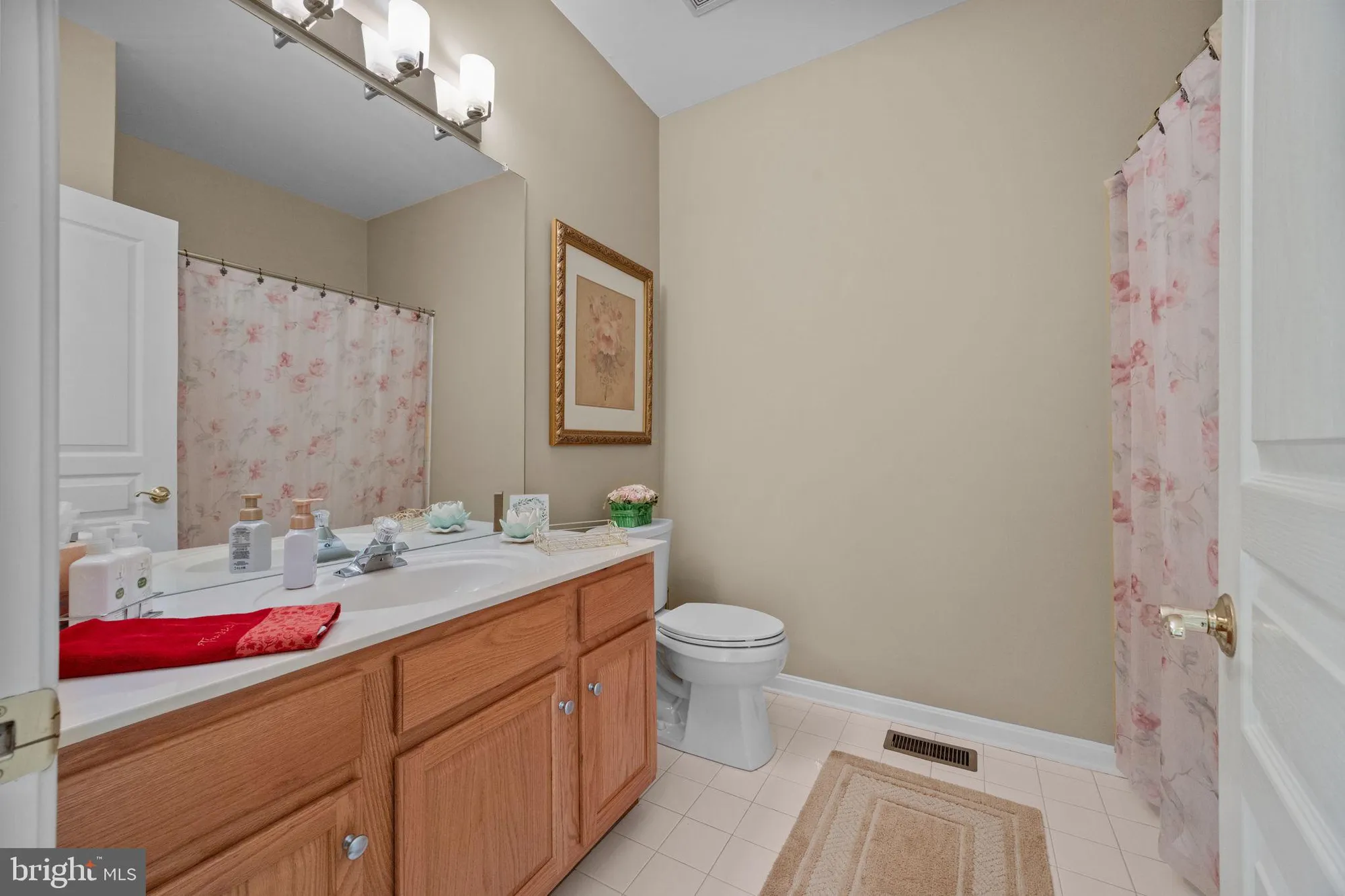 Property Slideshow image 19 of 40 | 38 mcconkey dr, Washington Crossing, PA, 18977