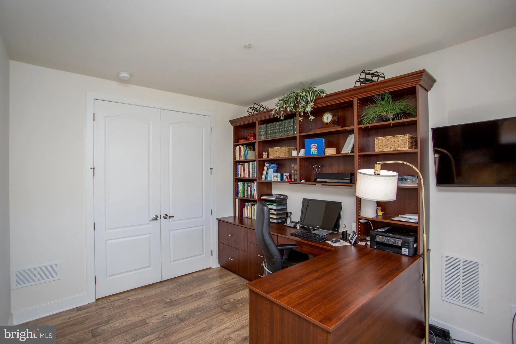 Property Slideshow image 30 of 62 | 6101 meridian blvd, Warrington, PA, 18976