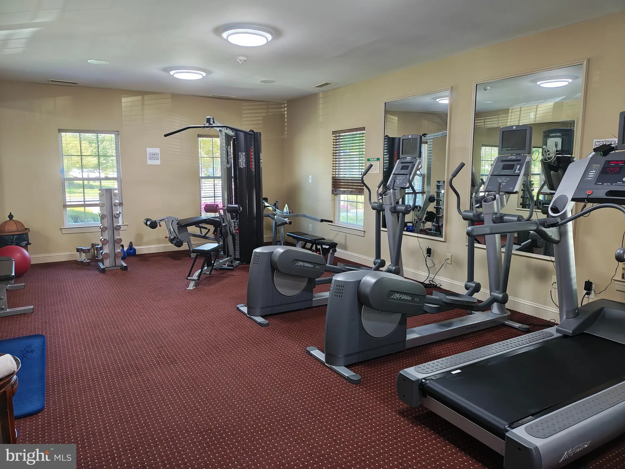Property Slideshow image 53 of 57 | 4 woodcrest ct, Berlin, NJ, 08009