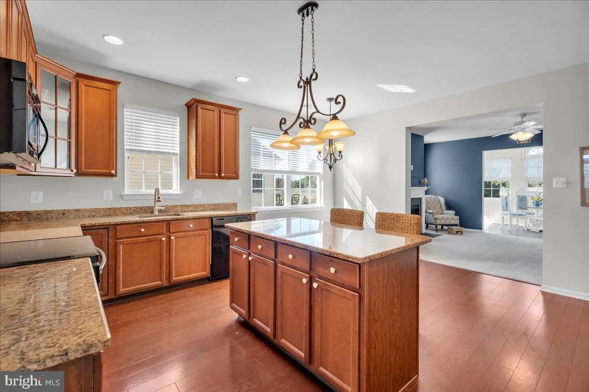 Property Slideshow image 8 of 36 | 35 w dehart ave, Clayton, NJ, 08312