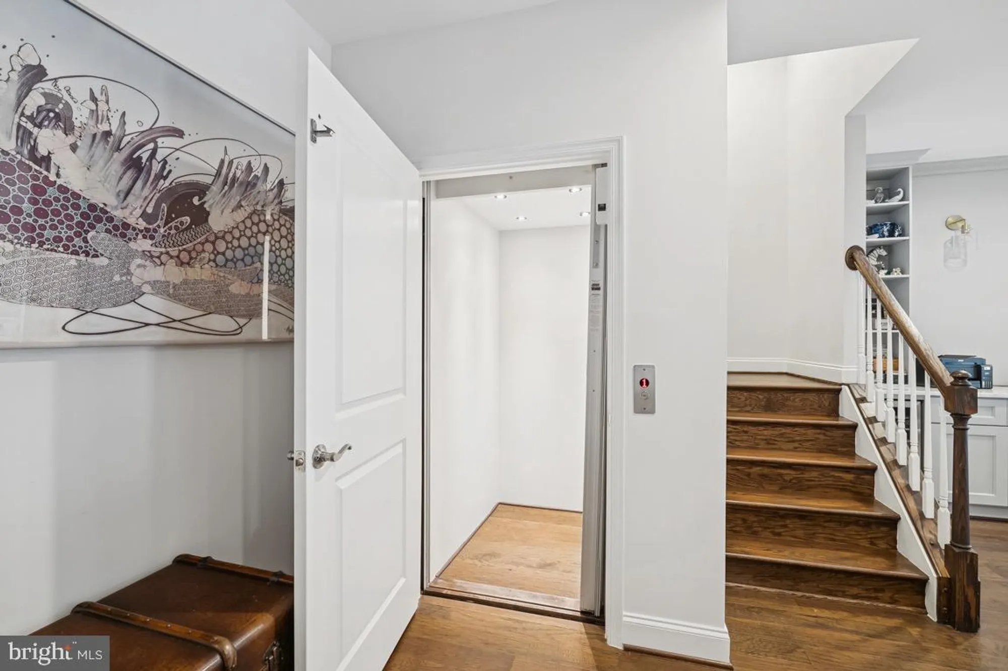 Property Slideshow image 33 of 52 | 7765 mount calvary dr, Alexandria, VA, 22315