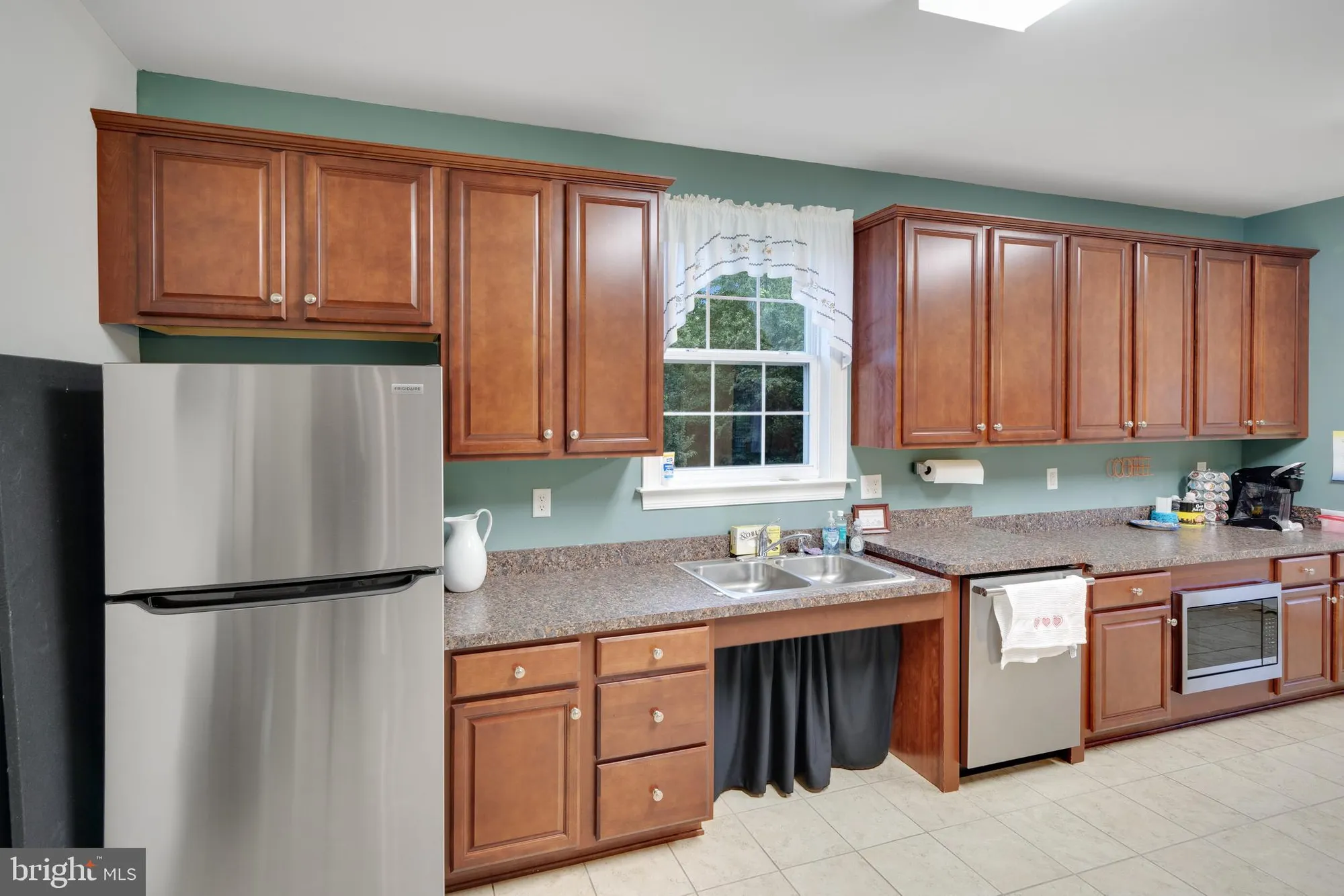 Property Slideshow image 39 of 40 | 212 anita ct, Newark, DE, 19702