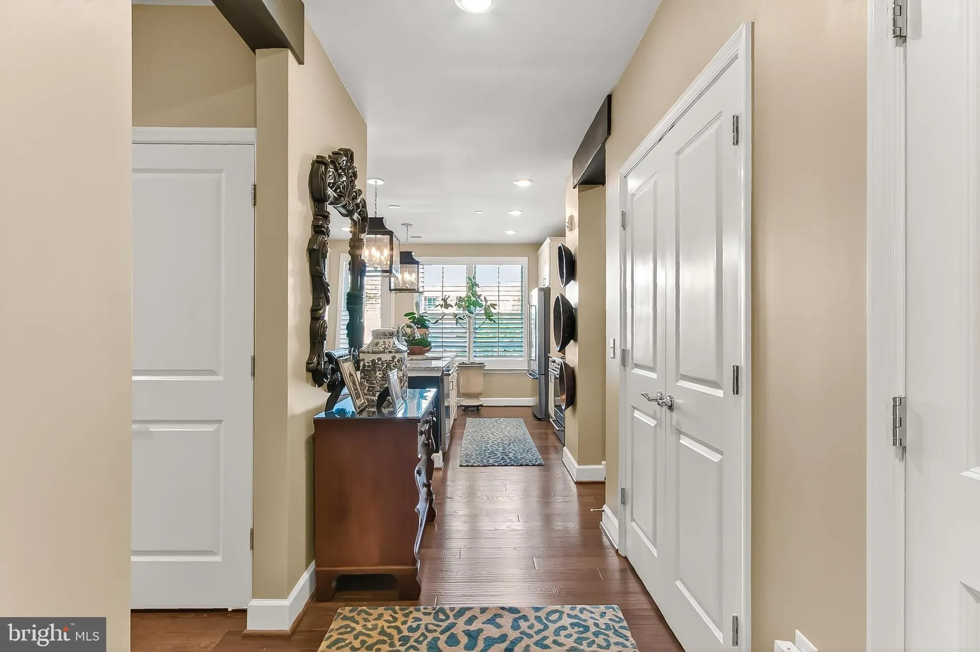 Property Slideshow image 6 of 66 | 2960 vaden dr # 2-103, Fairfax, VA, 22031