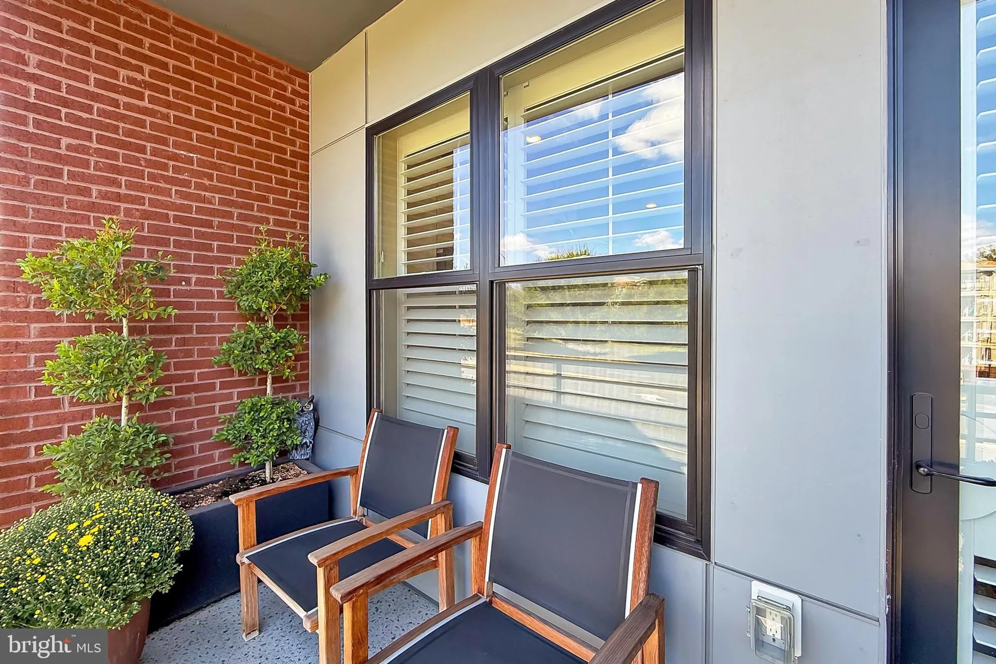 Property Slideshow image 39 of 66 | 2960 vaden dr # 2-103, Fairfax, VA, 22031