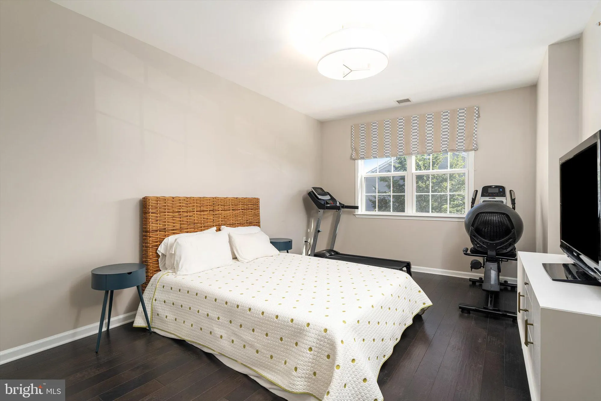 Property Slideshow image 28 of 35 | 1 cannon dr, Pennington, NJ, 08534