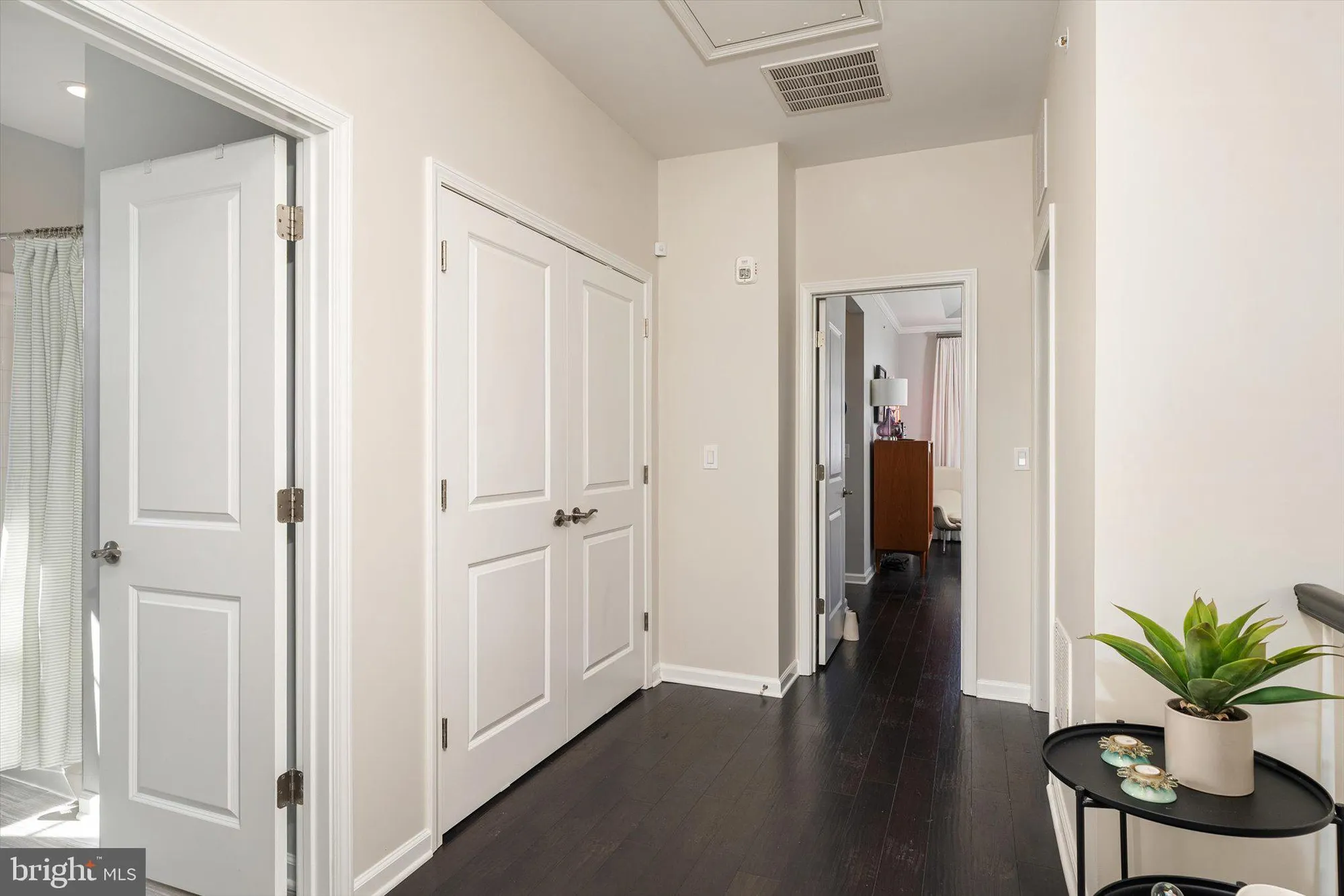 Property Slideshow image 20 of 35 | 1 cannon dr, Pennington, NJ, 08534