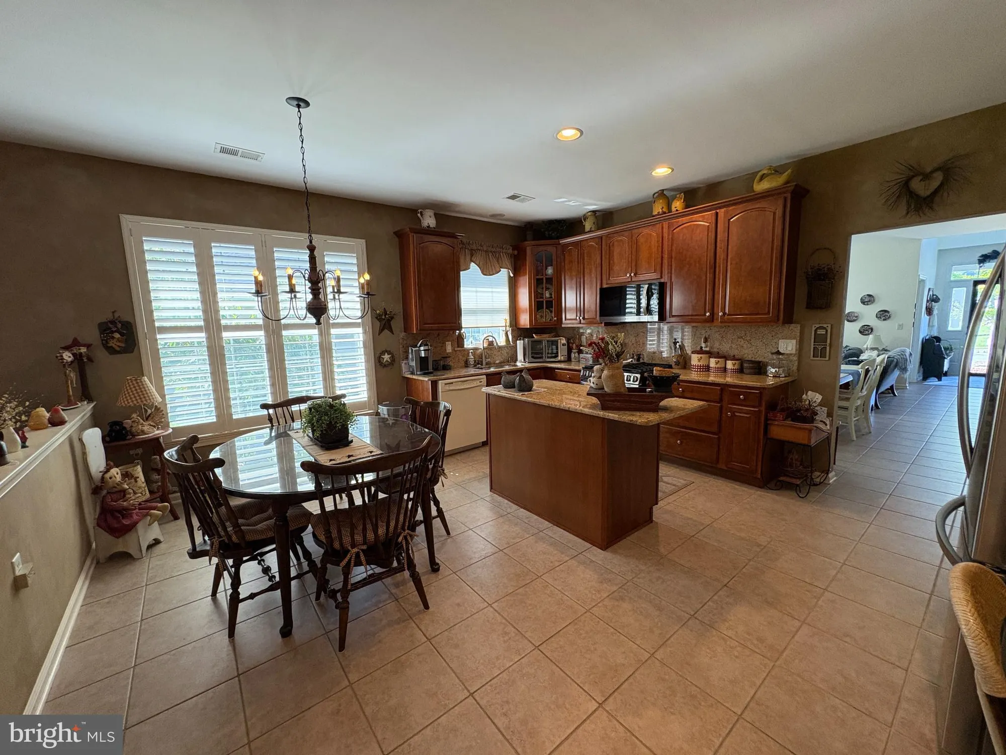 Property Slideshow image 9 of 26 | 131 honey flower, Bordentown, NJ, 08620