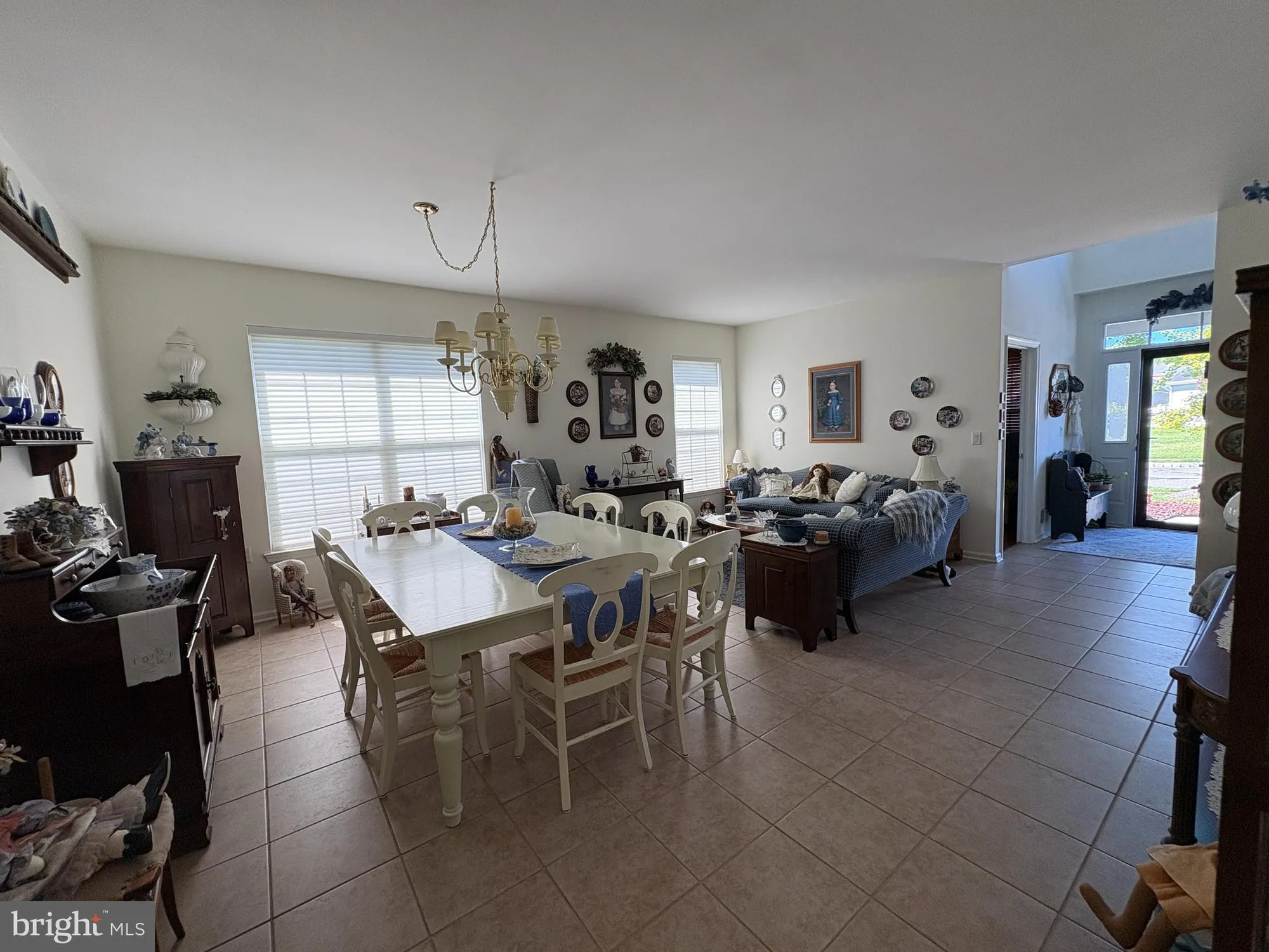 Property Slideshow image 5 of 26 | 131 honey flower, Bordentown, NJ, 08620