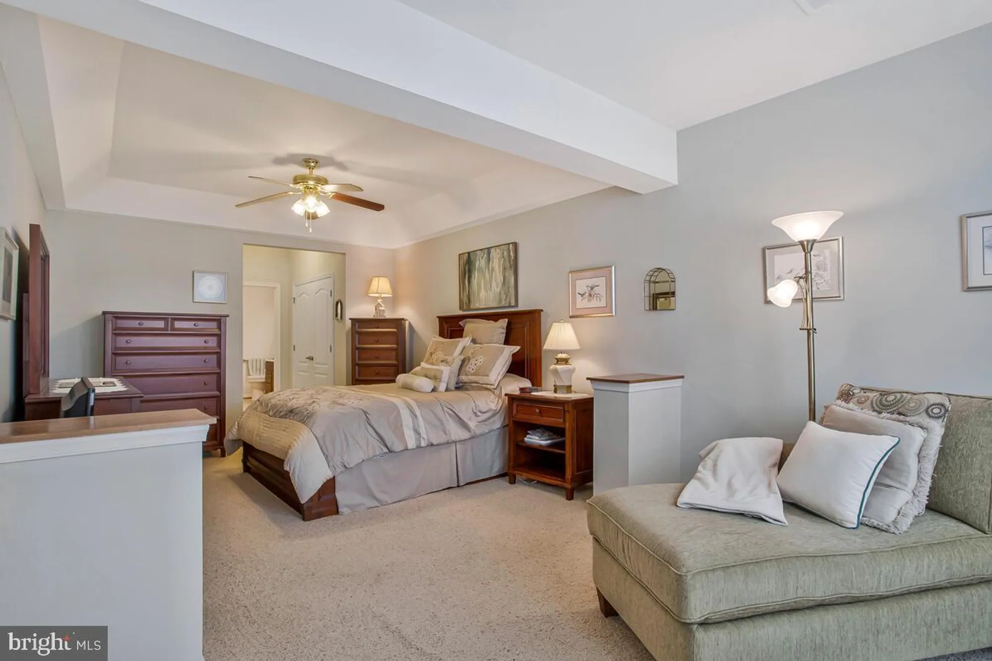 Property Slideshow image 15 of 40 | 8801 bosley rd unit 401, Ellicott City, MD, 21043