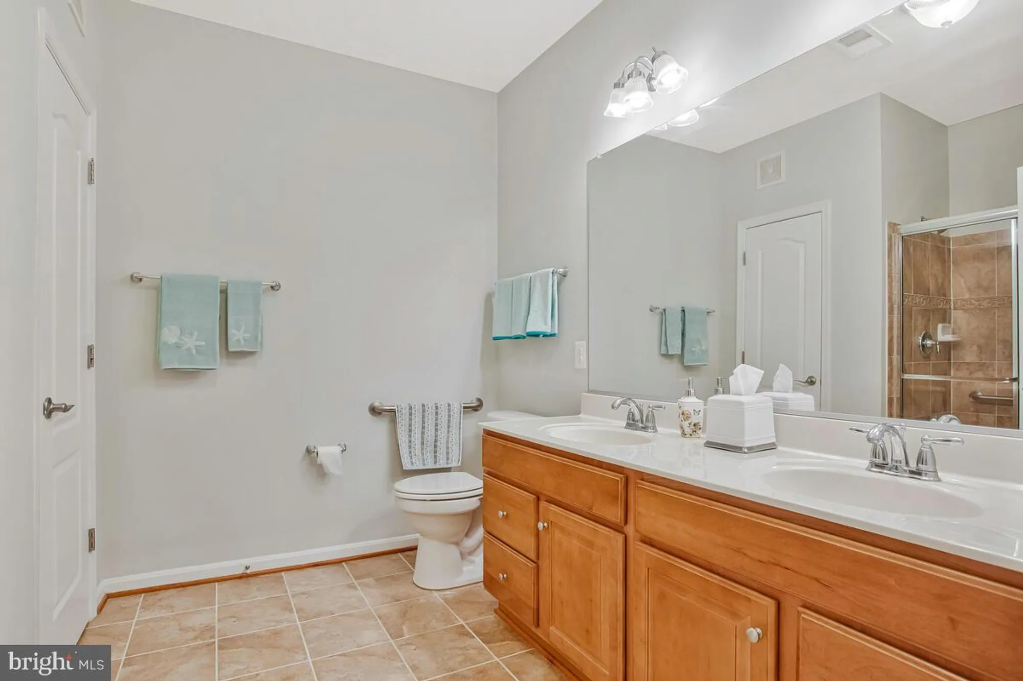 Property Slideshow image 18 of 40 | 8801 bosley rd unit 401, Ellicott City, MD, 21043
