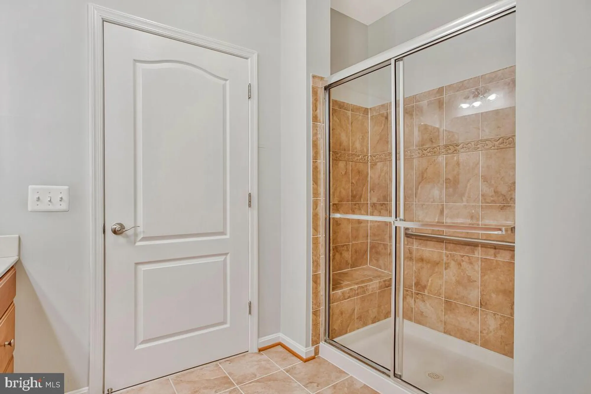 Property Slideshow image 19 of 40 | 8801 bosley rd unit 401, Ellicott City, MD, 21043