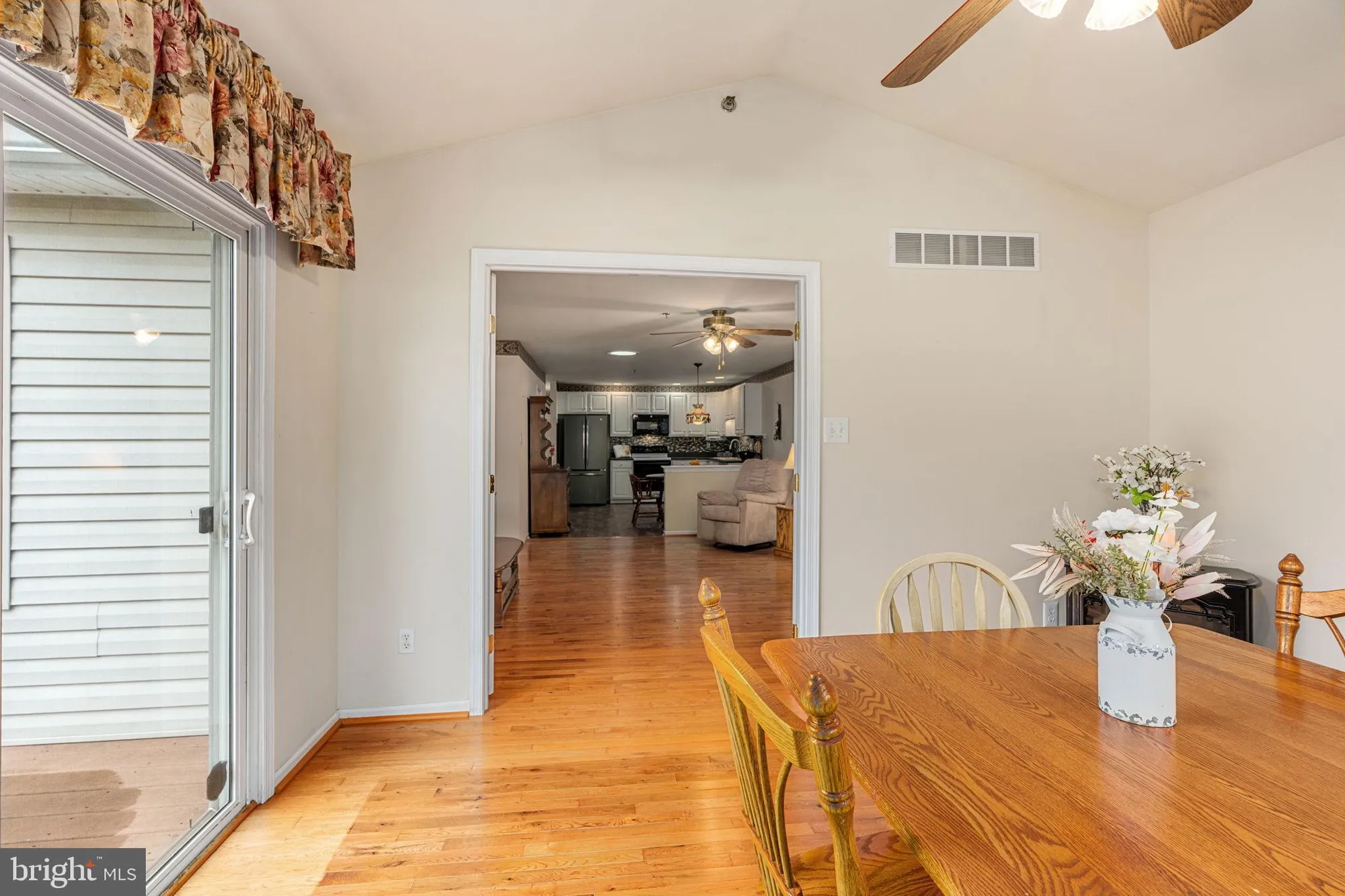 Property Slideshow image 15 of 34 | 315 jefferson ct, Royersford, PA, 19468