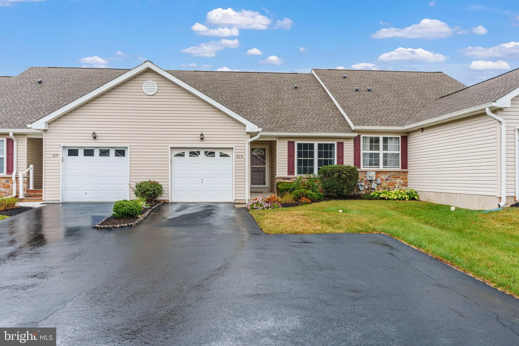 Property Slideshow image 25 of 34 | 315 jefferson ct, Royersford, PA, 19468