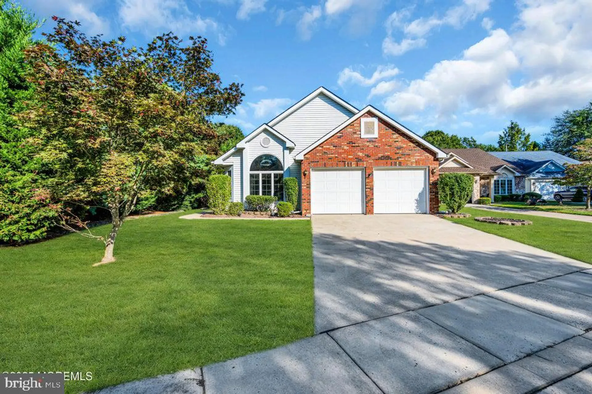 Property Slideshow image 2 of 19 | 1895 crimson ct, Toms River, NJ, 08755