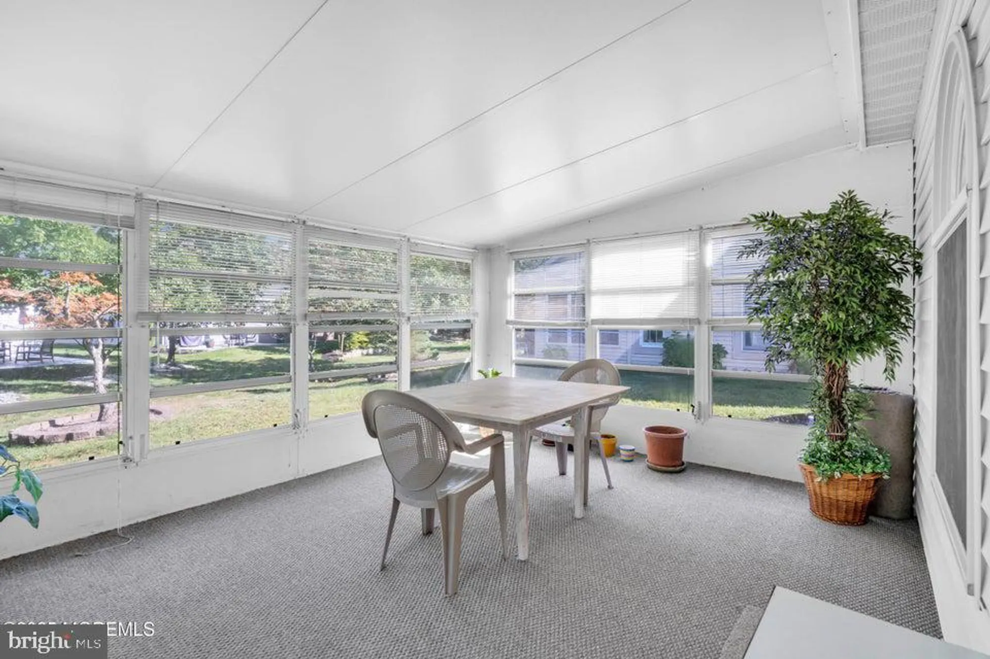 Property Slideshow image 18 of 19 | 1895 crimson ct, Toms River, NJ, 08755