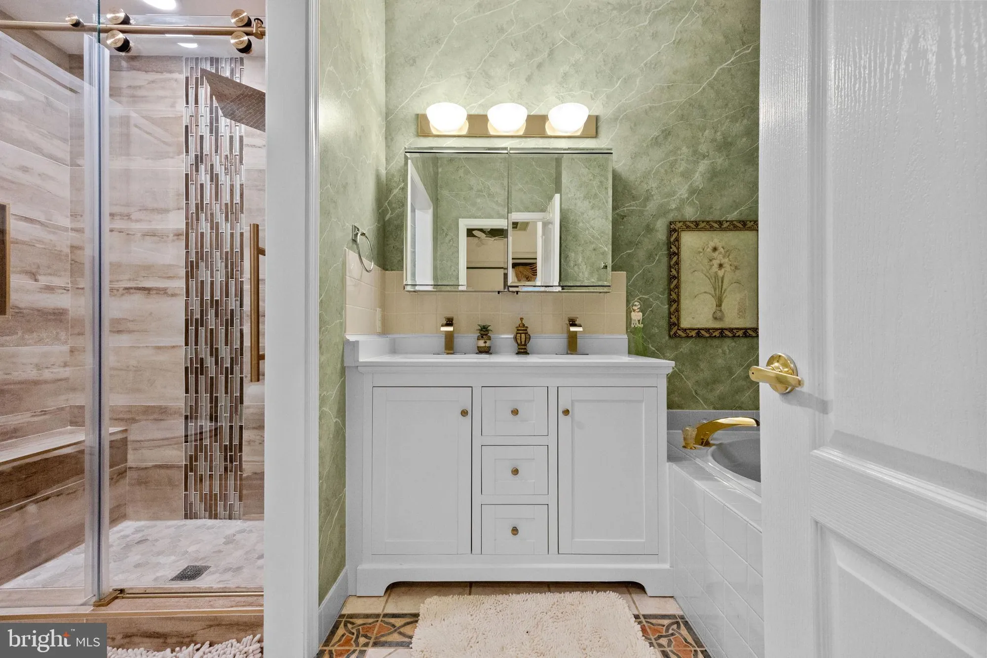 Property Slideshow image 24 of 33 | 61 legacy oaks dr, Richboro, PA, 18954