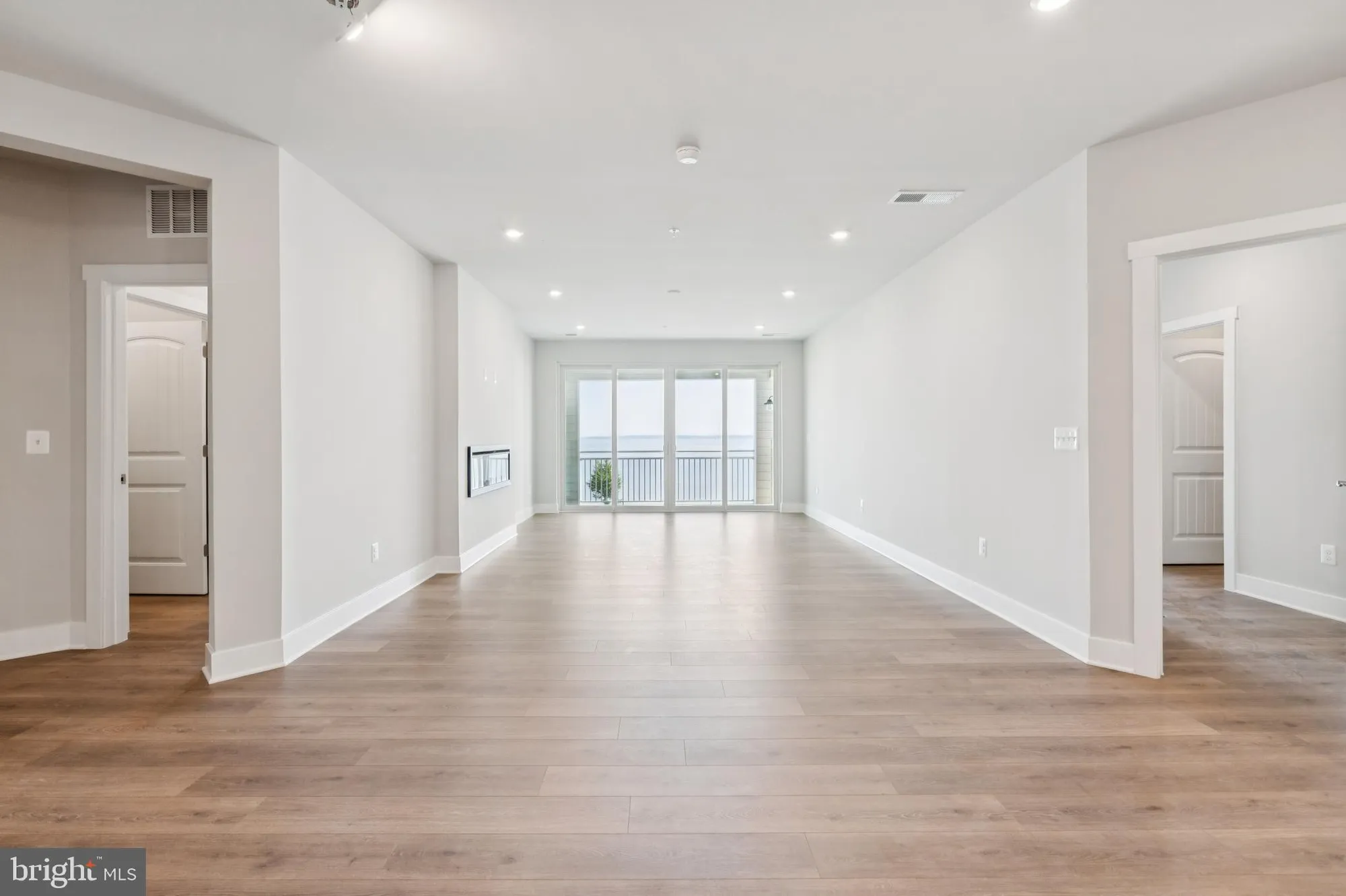 Property Slideshow image 9 of 48 | 630 warbler way # 2233, Chester, MD, 21619