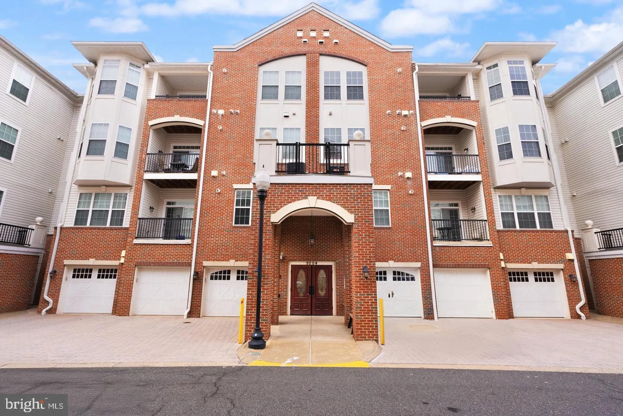 Property Slideshow image 1 of 55 | 9204 charleston dr unit 404, Manassas, VA, 20110
