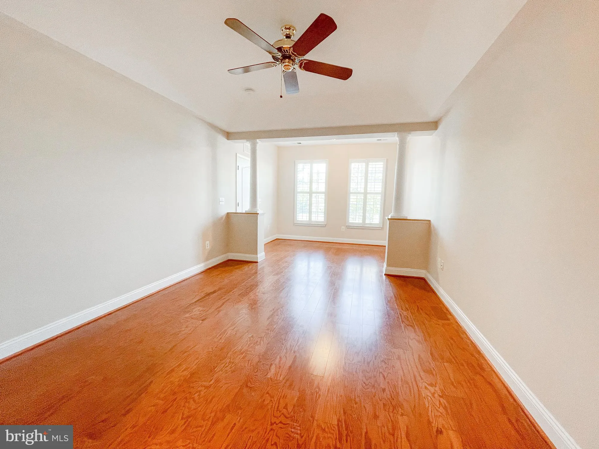 Property Slideshow image 13 of 54 | 8612 wintergreen ct 105, Odenton, MD, 21113