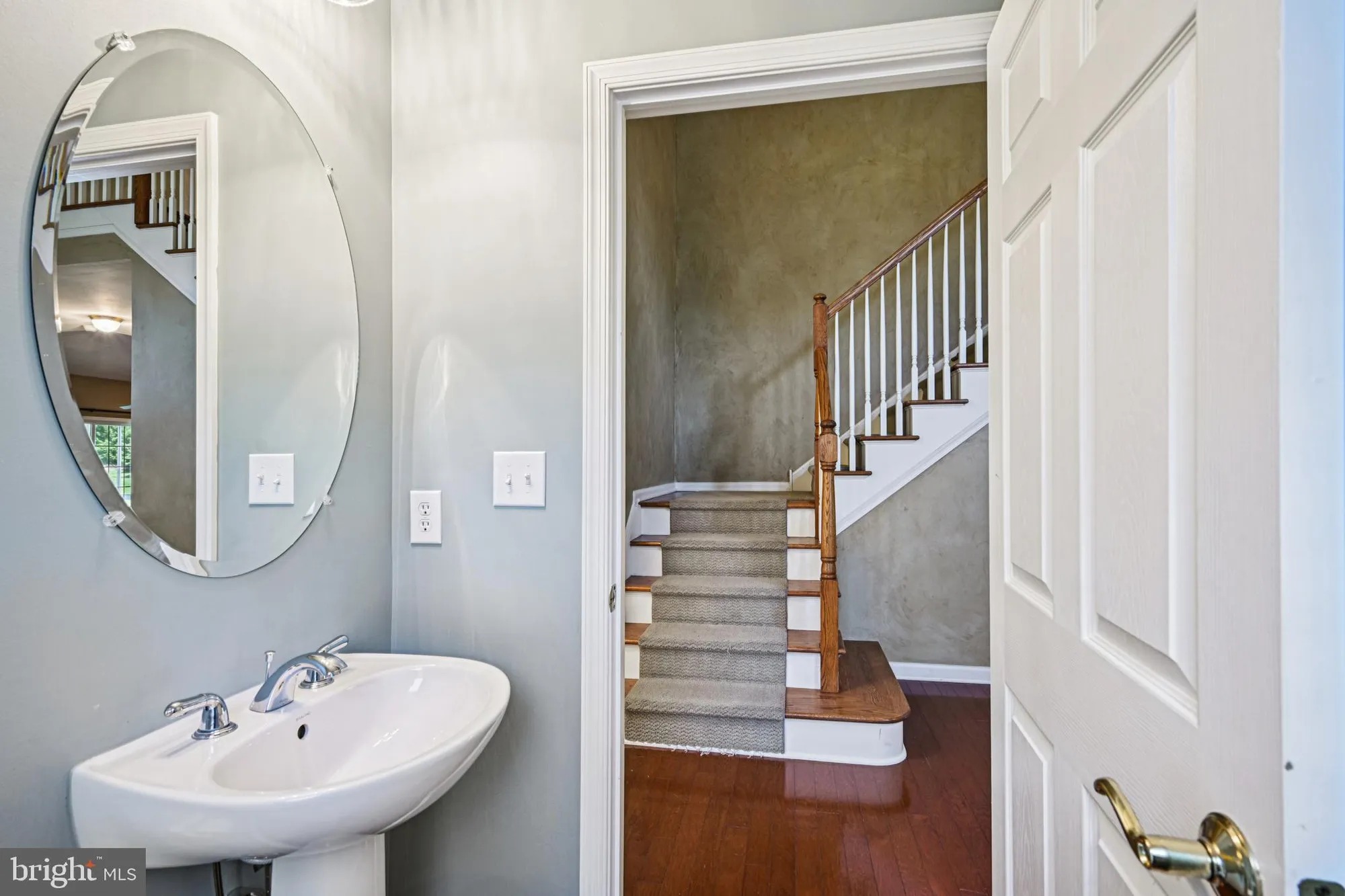 Property Slideshow image 23 of 57 | 4 woodcrest ct, Berlin, NJ, 08009