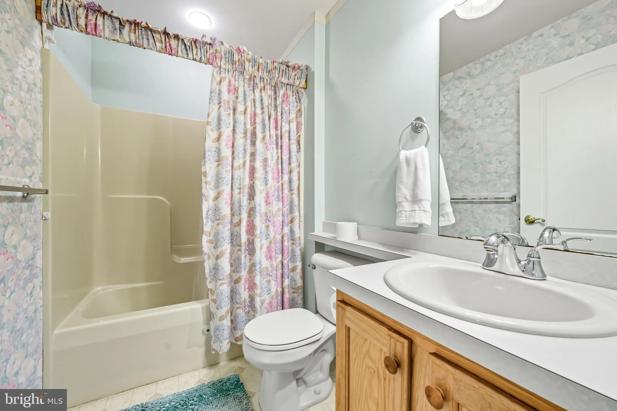 Property Slideshow image 17 of 25 | 624 riviera dr, Williamstown, NJ, 08094