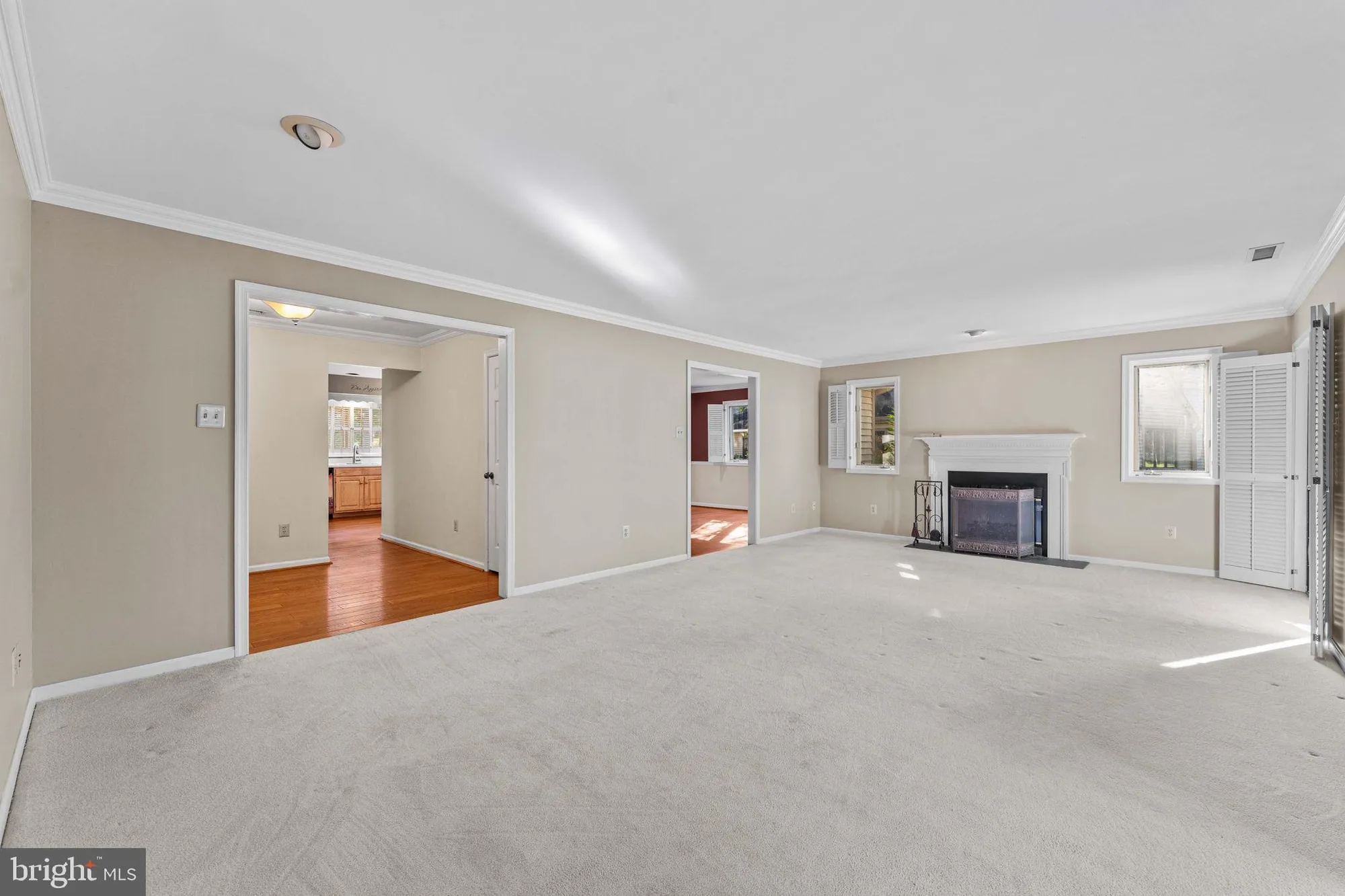 Property Slideshow image 6 of 42 | 975 kennett way, West Chester, PA, 19380