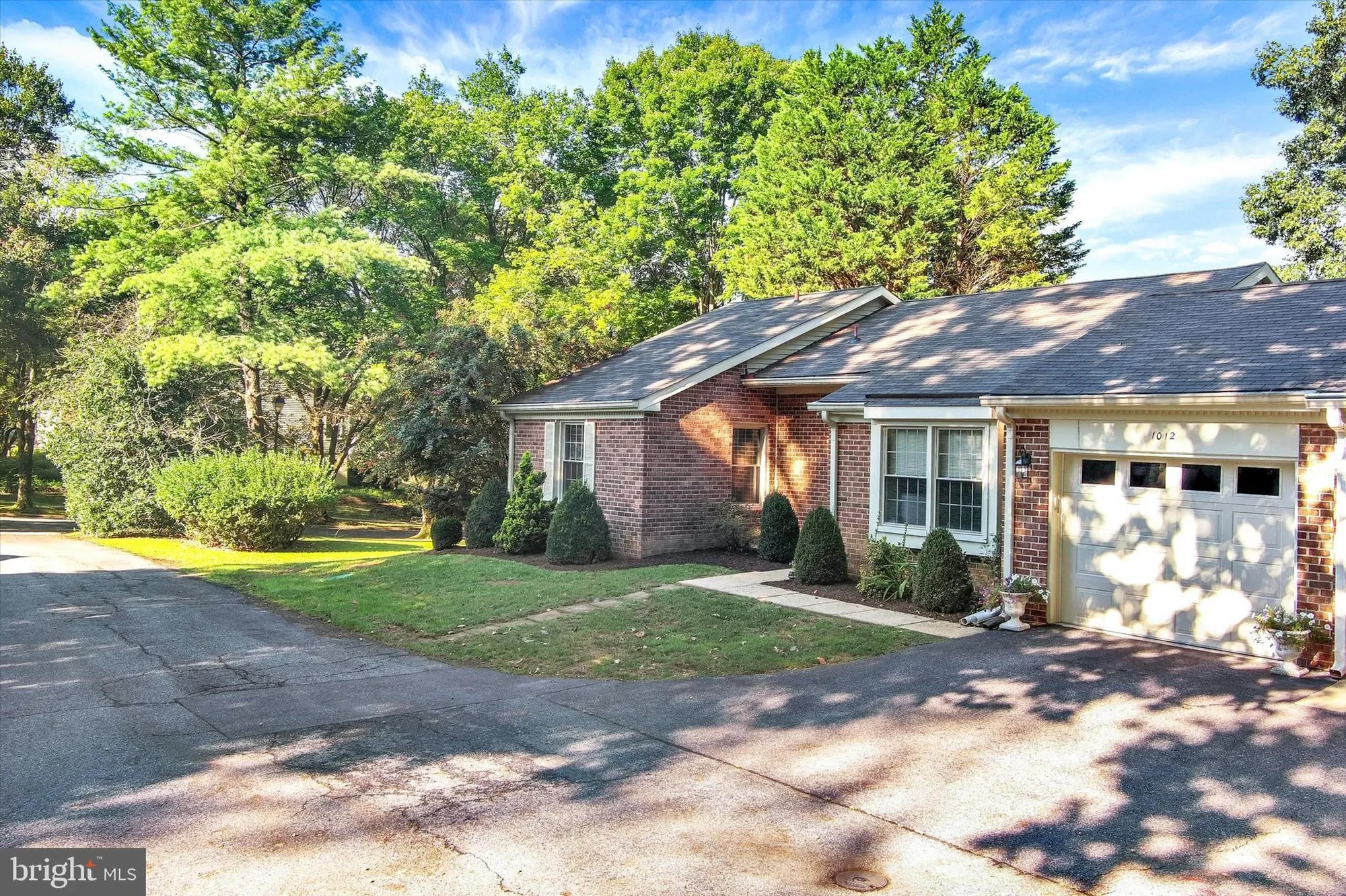 Property Slideshow image 41 of 85 | 1012 mastline dr, Annapolis, MD, 21401