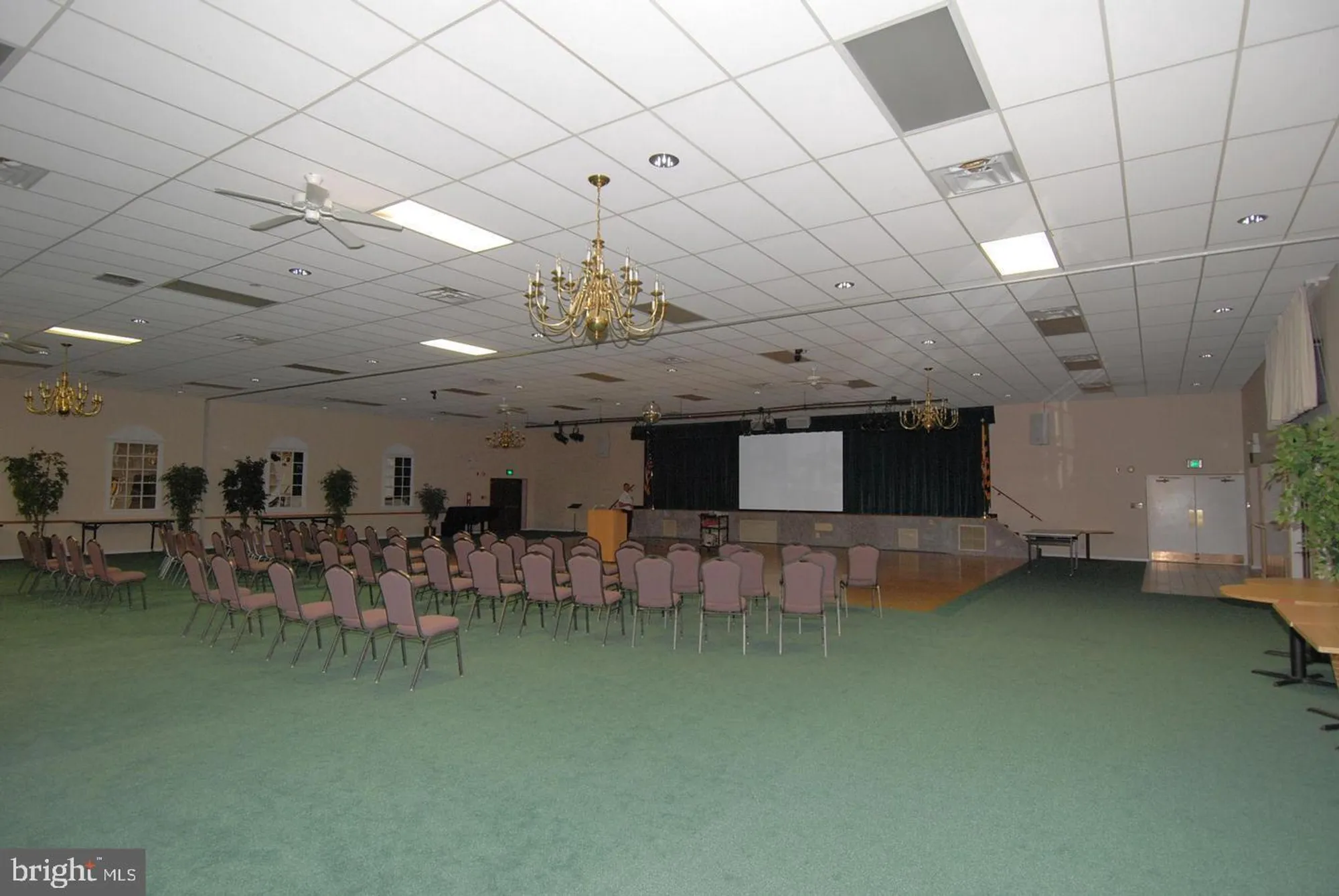 Property Slideshow image 67 of 85 | 1012 mastline dr, Annapolis, MD, 21401