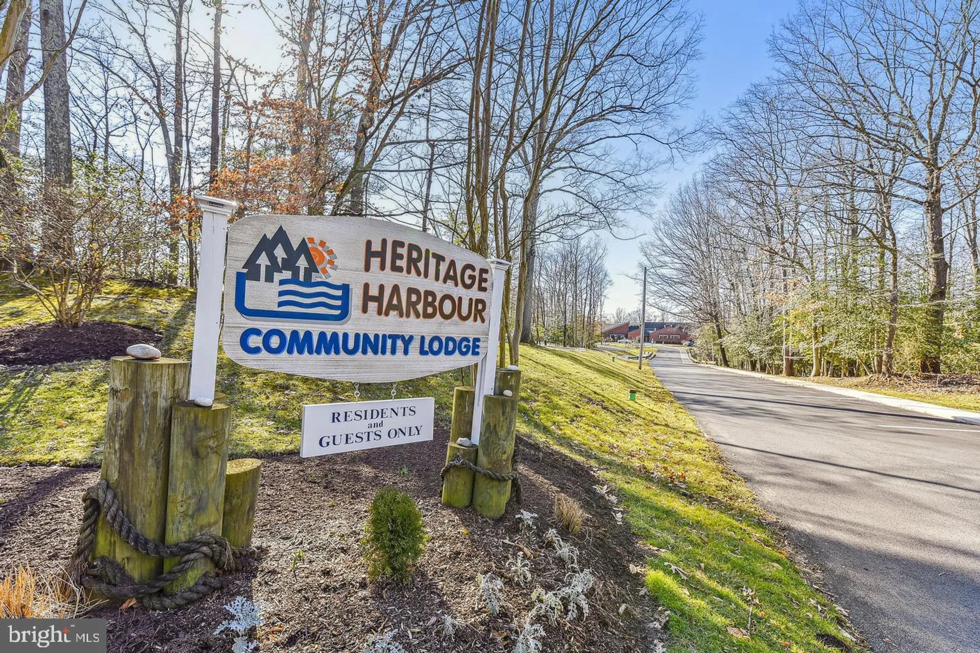 Property Slideshow image 57 of 85 | 1012 mastline dr, Annapolis, MD, 21401