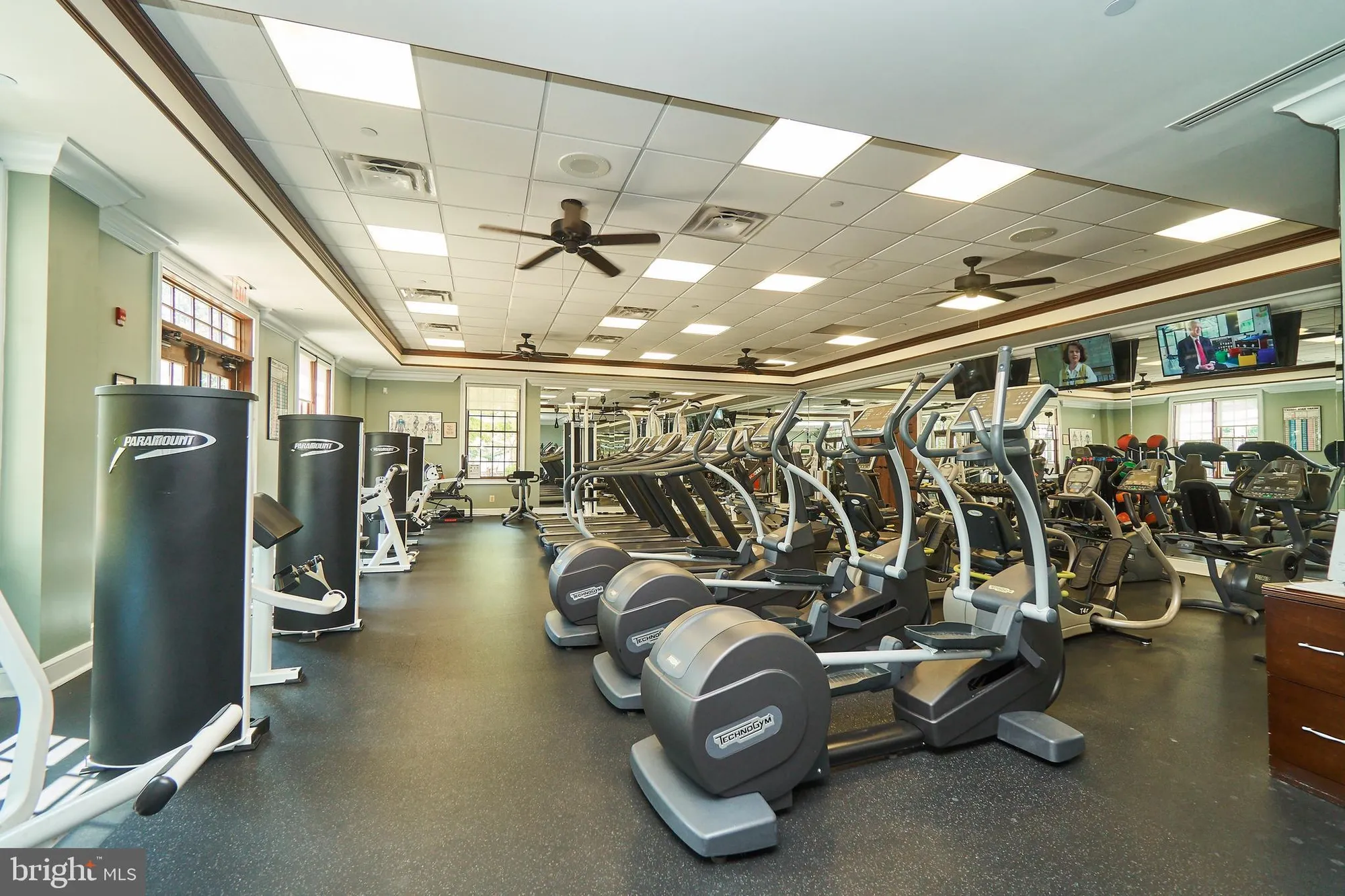 Property Slideshow image 54 of 66 | 15236 weiskopf ct, Haymarket, VA, 20169