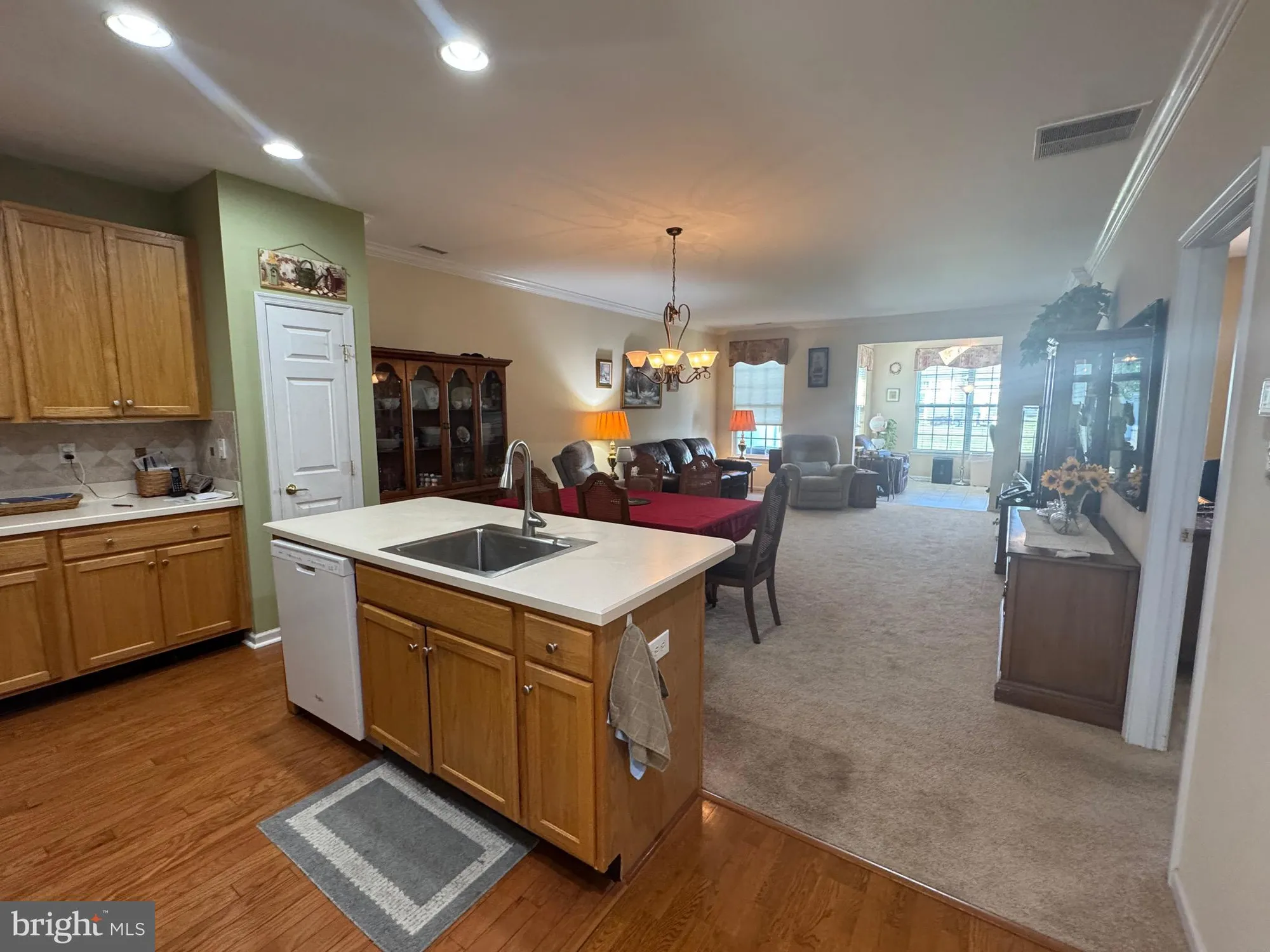 Property Slideshow image 6 of 19 | 1620 boxwood rd, Garnet Valley, PA, 19060
