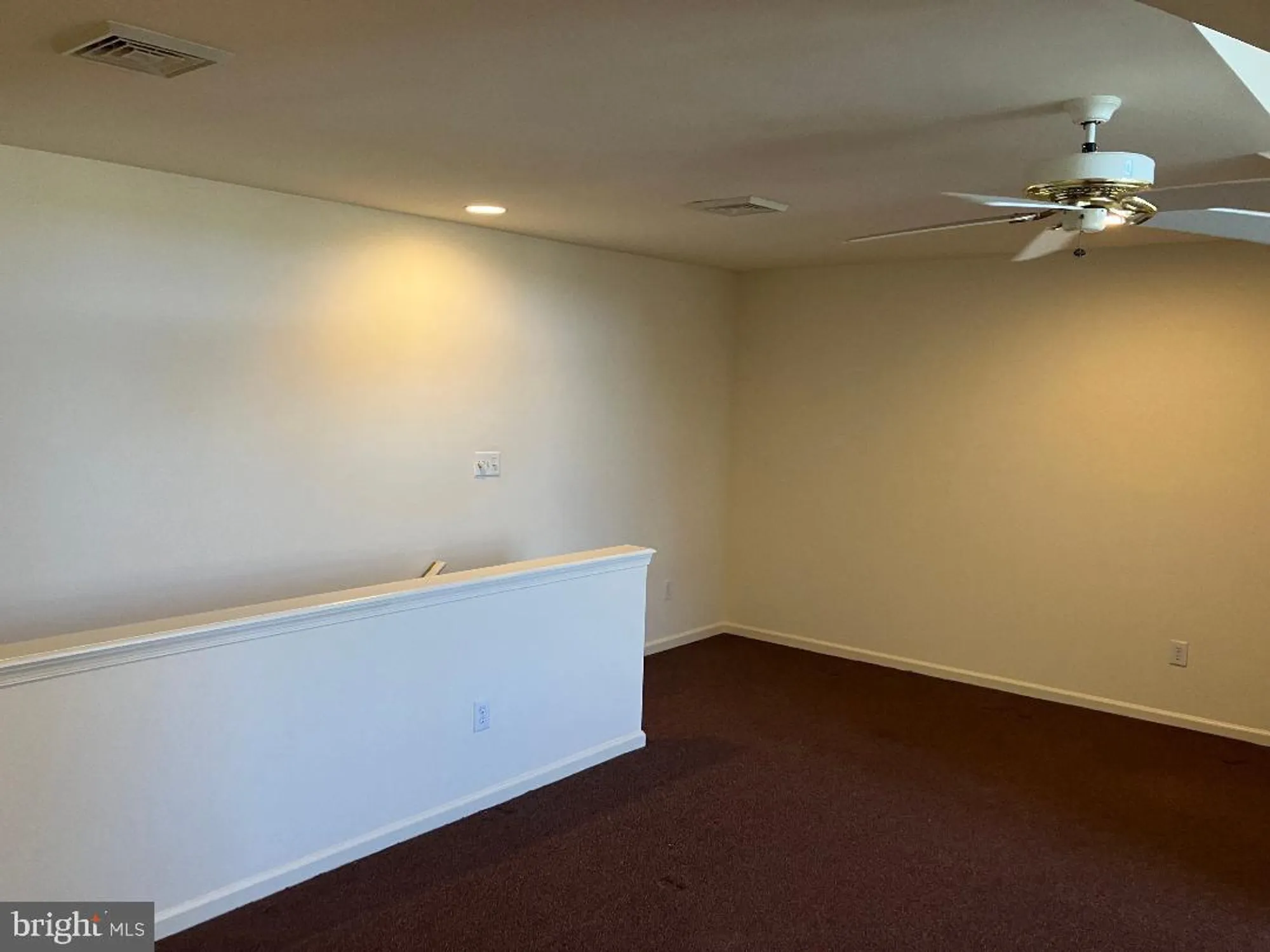 Property Slideshow image 20 of 40 | 213 sugarberry ln, Langhorne, PA, 19047