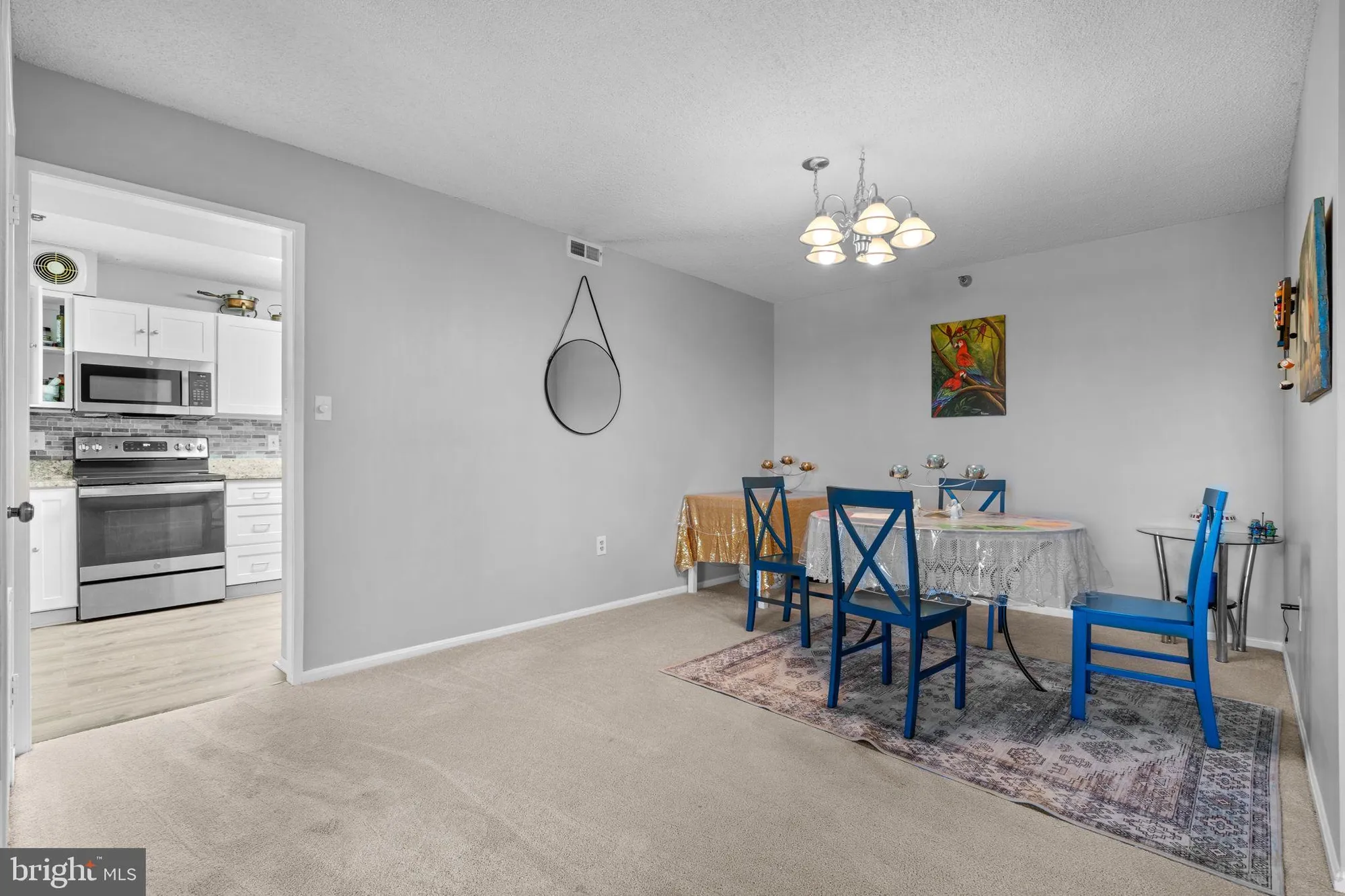 Property Slideshow image 10 of 36 | 15101 interlachen dr 1-1022, Silver Spring, MD, 20906