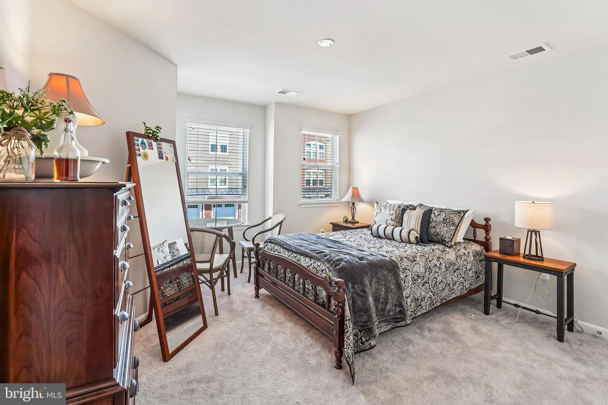 Property Slideshow image 27 of 41 | 3703 havertill ln, Woodbridge, VA, 22193