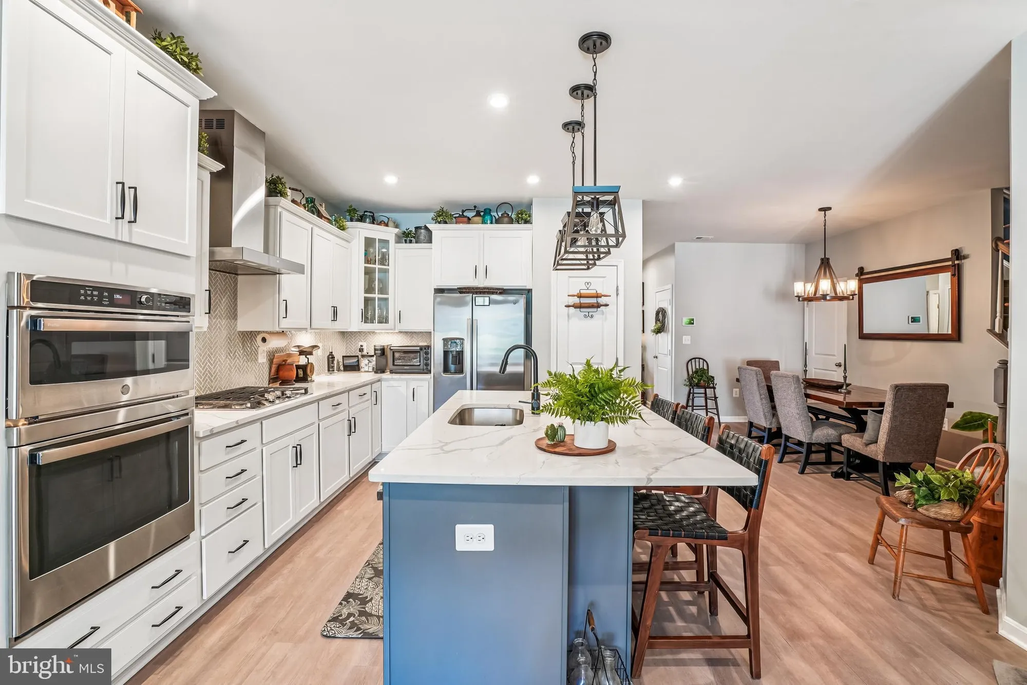 Property Slideshow image 12 of 41 | 3703 havertill ln, Woodbridge, VA, 22193