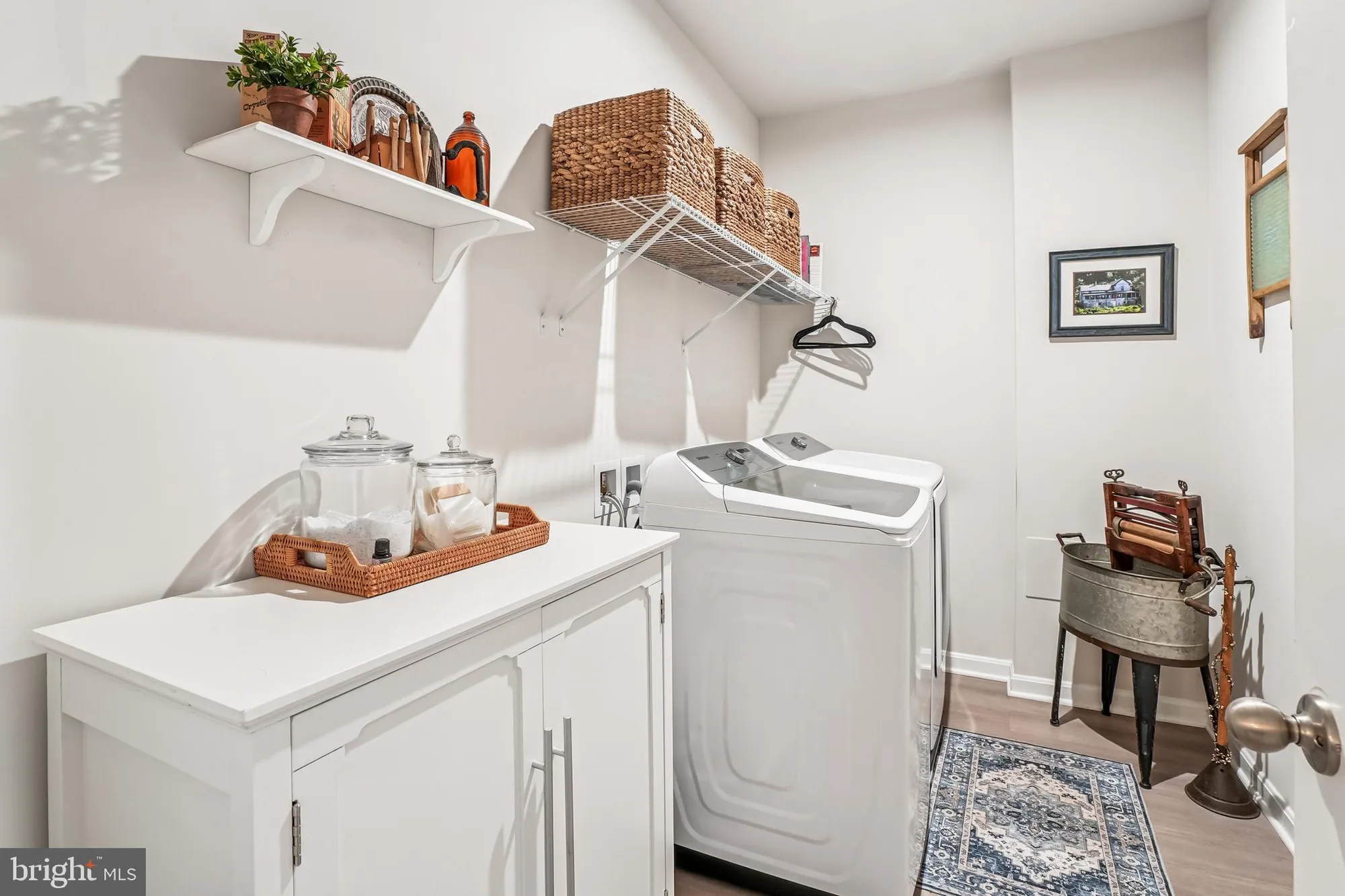 Property Slideshow image 9 of 41 | 3703 havertill ln, Woodbridge, VA, 22193