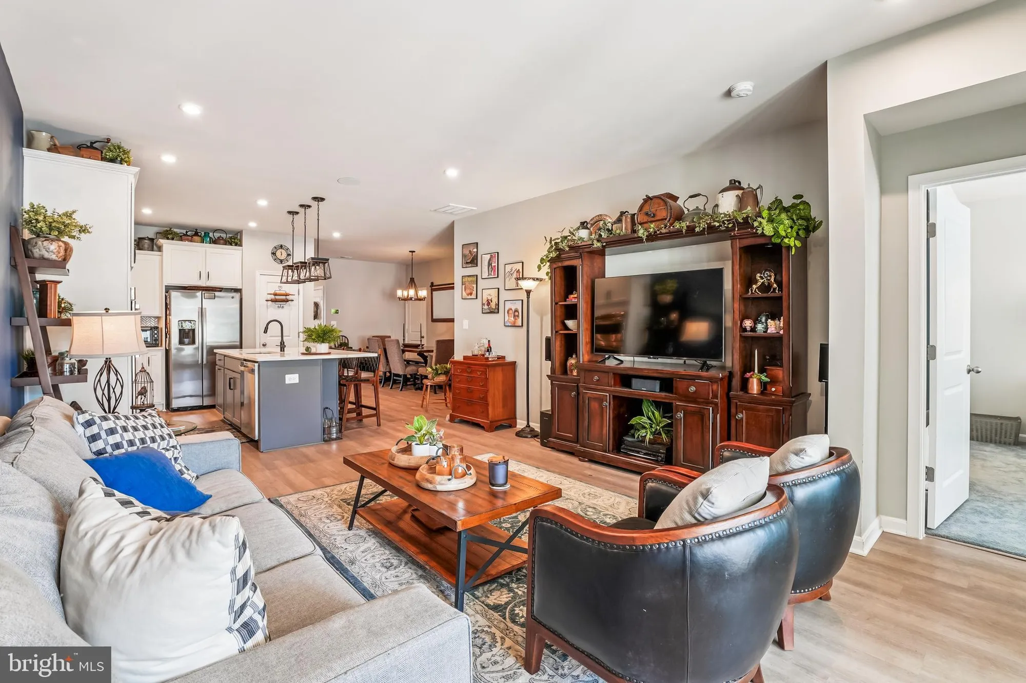 Property Slideshow image 17 of 41 | 3703 havertill ln, Woodbridge, VA, 22193