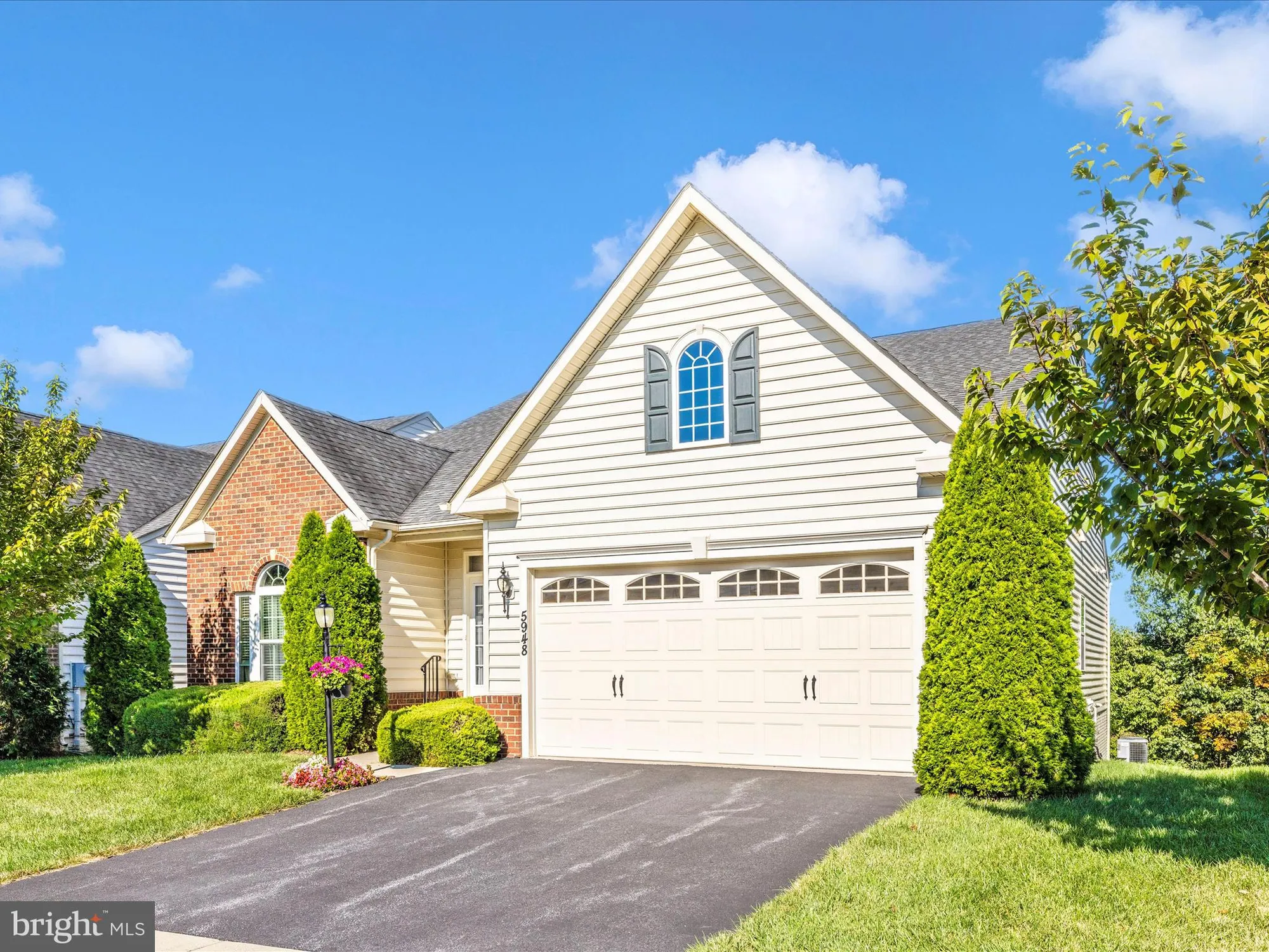 Property Slideshow image 42 of 60 | 5948 jacobean pl, New Market, MD, 21774