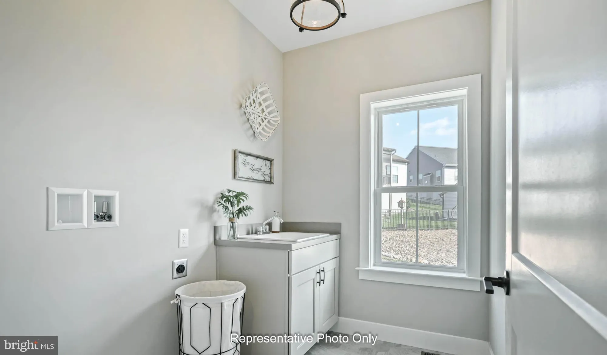 Property Slideshow image 16 of 22 | 1 pinnacle ridge dr, Annville, PA, 17003