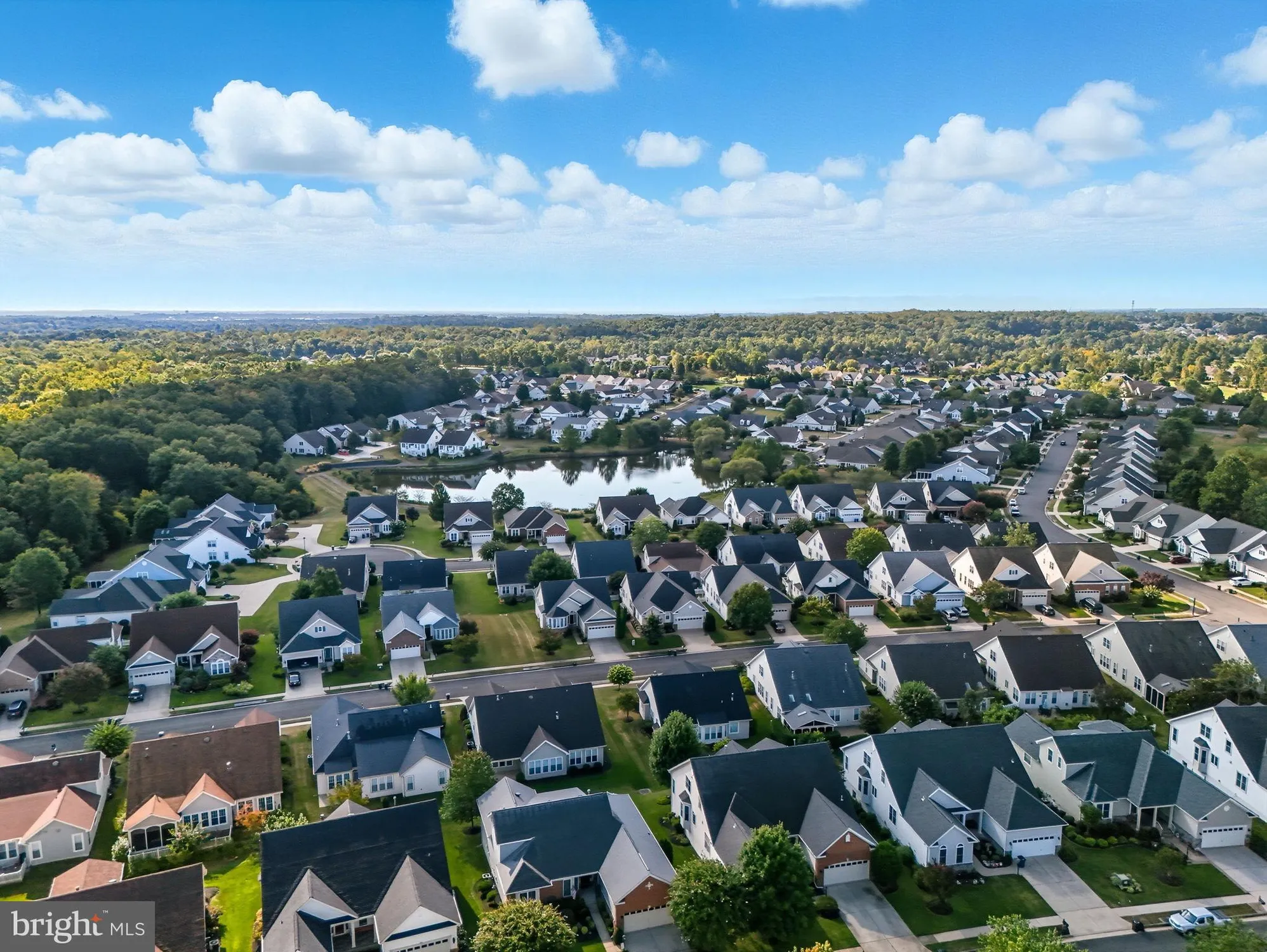 Property Slideshow image 3 of 64 | 6135 ferrier ct, Gainesville, VA, 20155