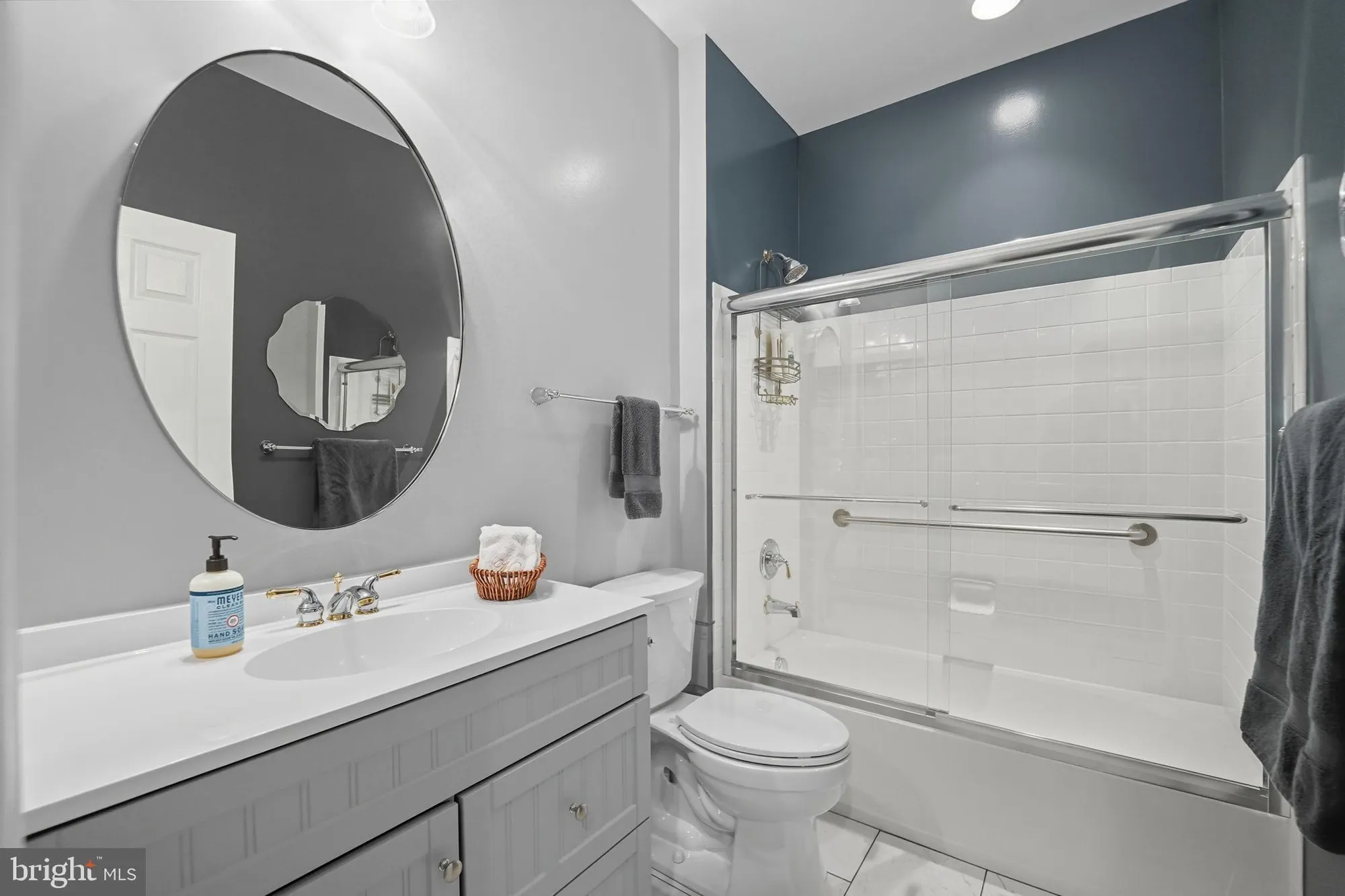 Property Slideshow image 32 of 64 | 6135 ferrier ct, Gainesville, VA, 20155