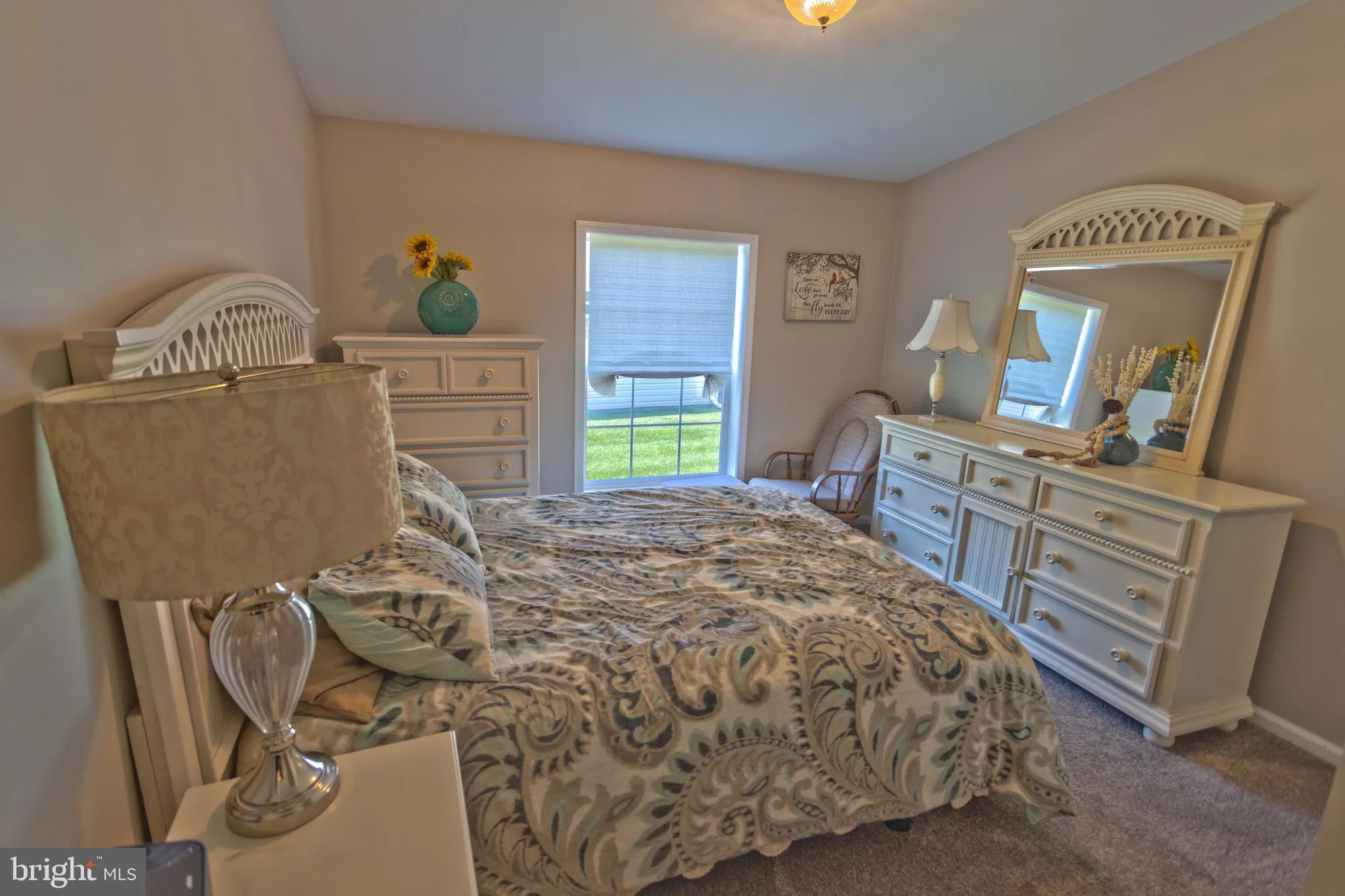 Property Slideshow image 18 of 30 | 609 village way, Royersford, PA, 19468