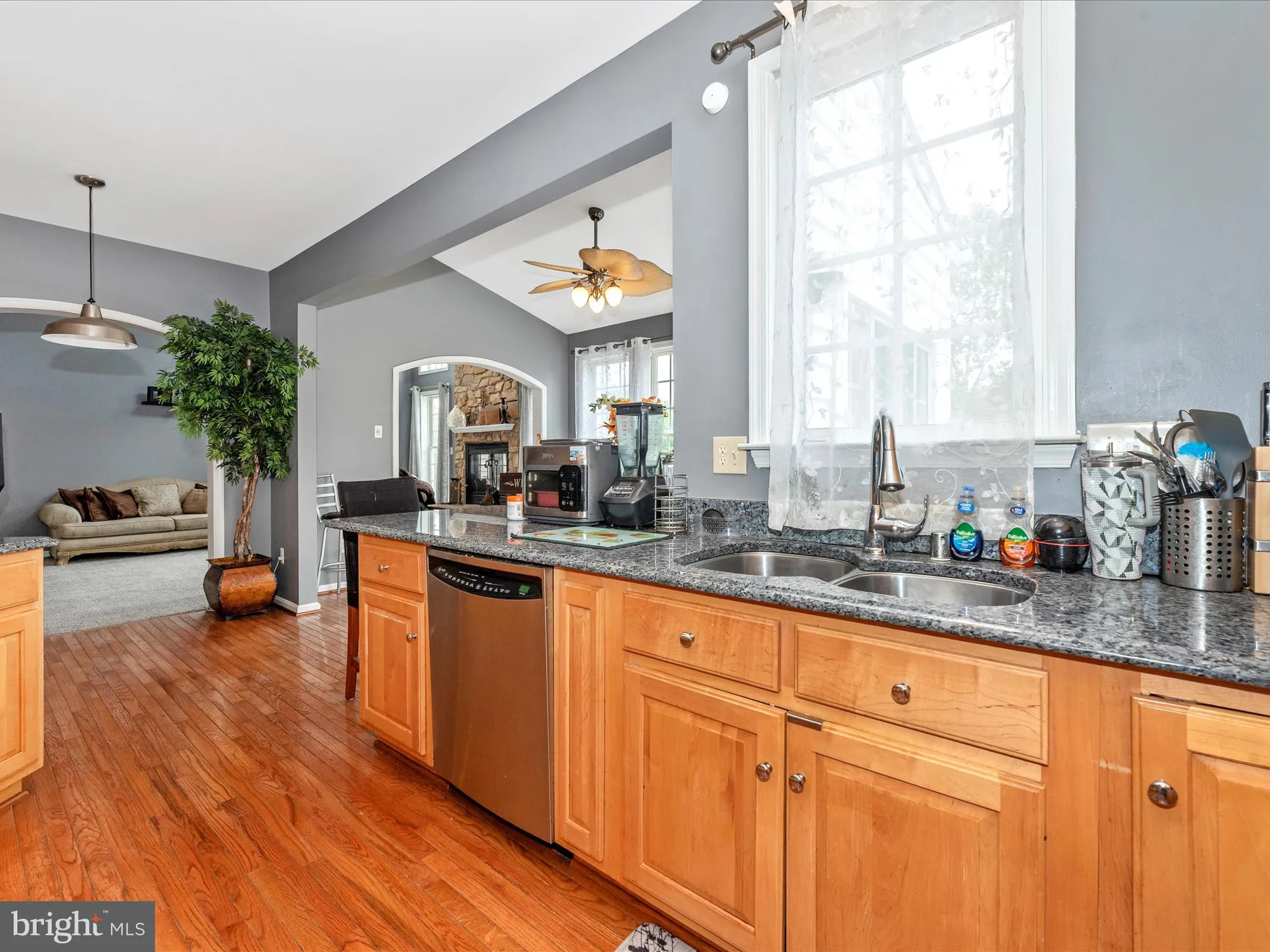 Property Slideshow image 17 of 93 | 5816 drexal ave, New Market, MD, 21774