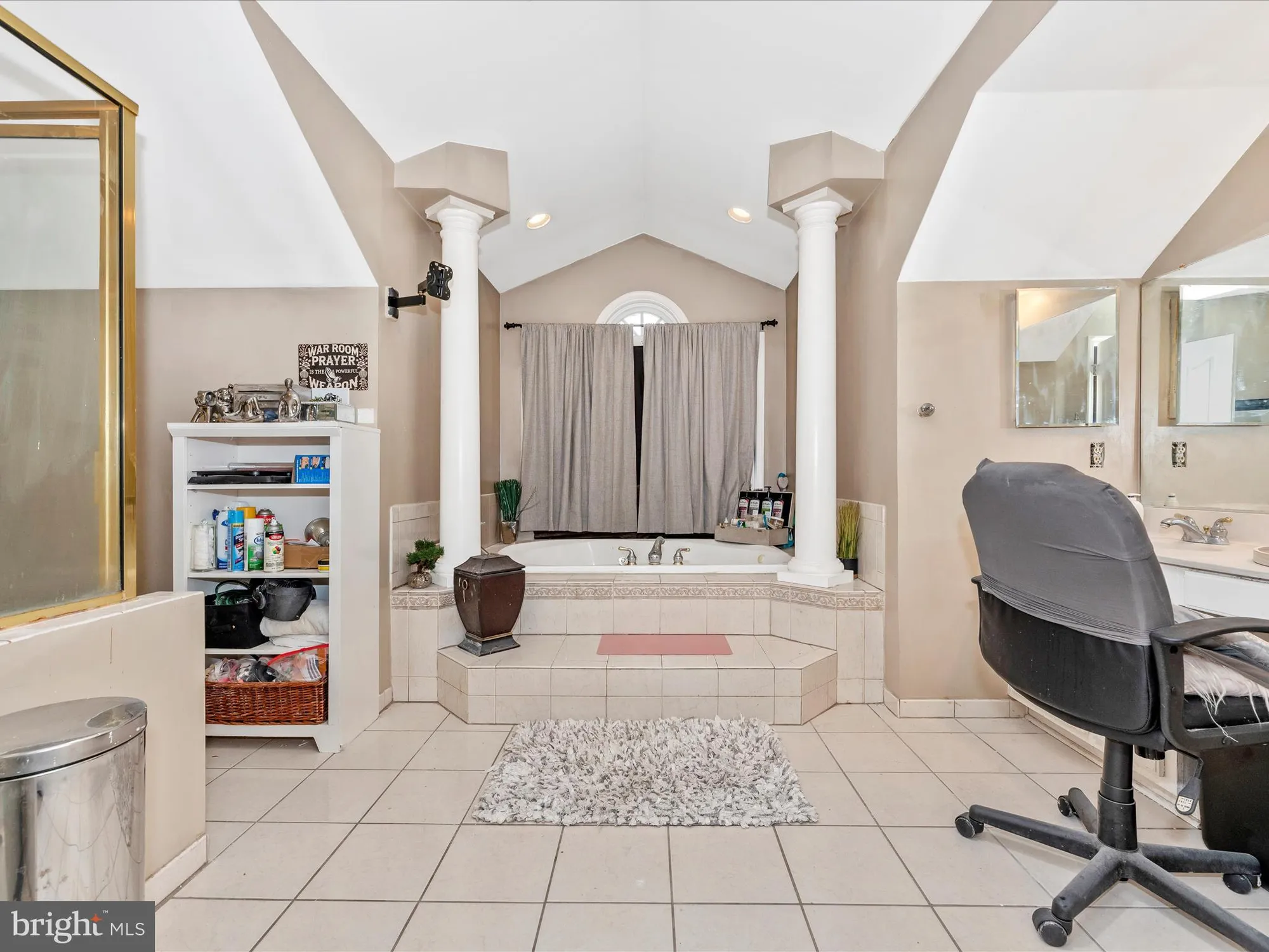 Property Slideshow image 30 of 93 | 5816 drexal ave, New Market, MD, 21774